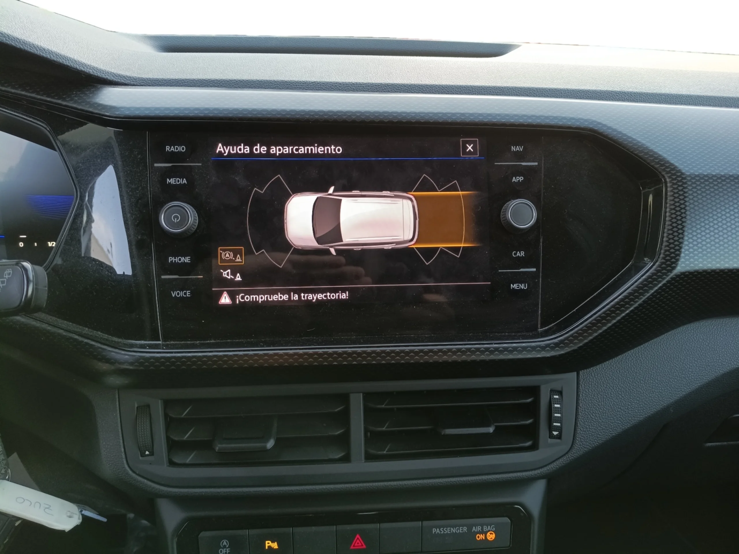 VOLKSWAGEN T CROSS ADVANCE 1.0 TSI 70KW (95CV) - Foto 9