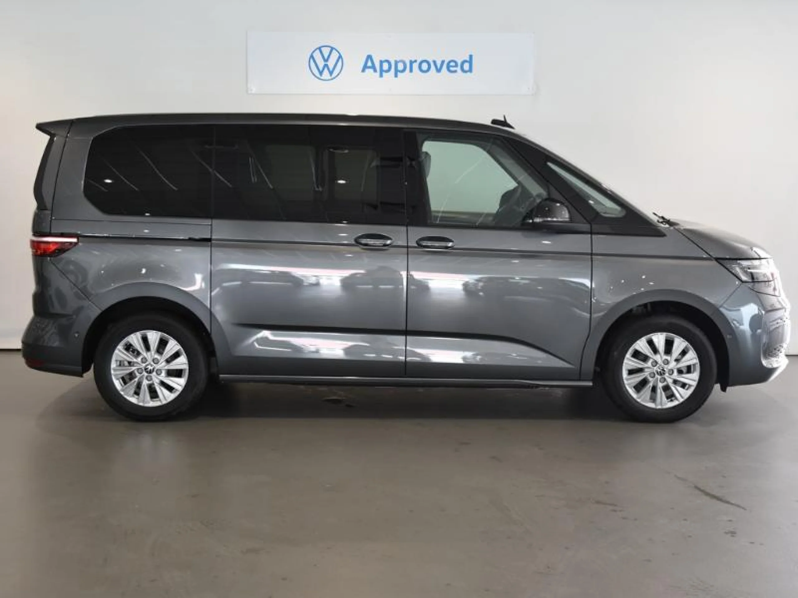 VW COMERCIALES Multivan MULTIVAN   LIFE    2.0 TDI 110 KW (150 CV) DSG 7 VEL. - Foto 3