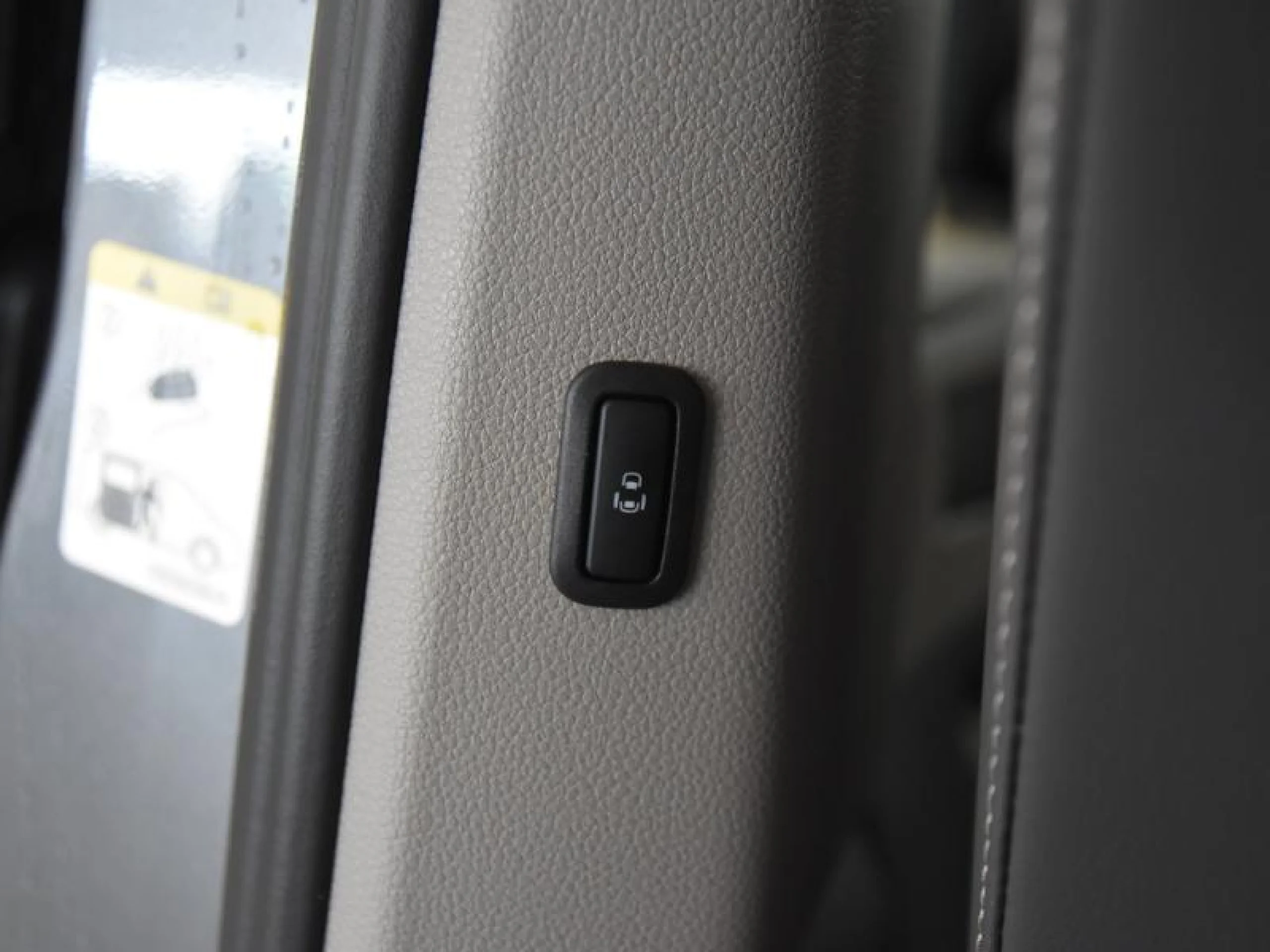 VW COMERCIALES Multivan MULTIVAN   LIFE    2.0 TDI 110 KW (150 CV) DSG 7 VEL. - Foto 11