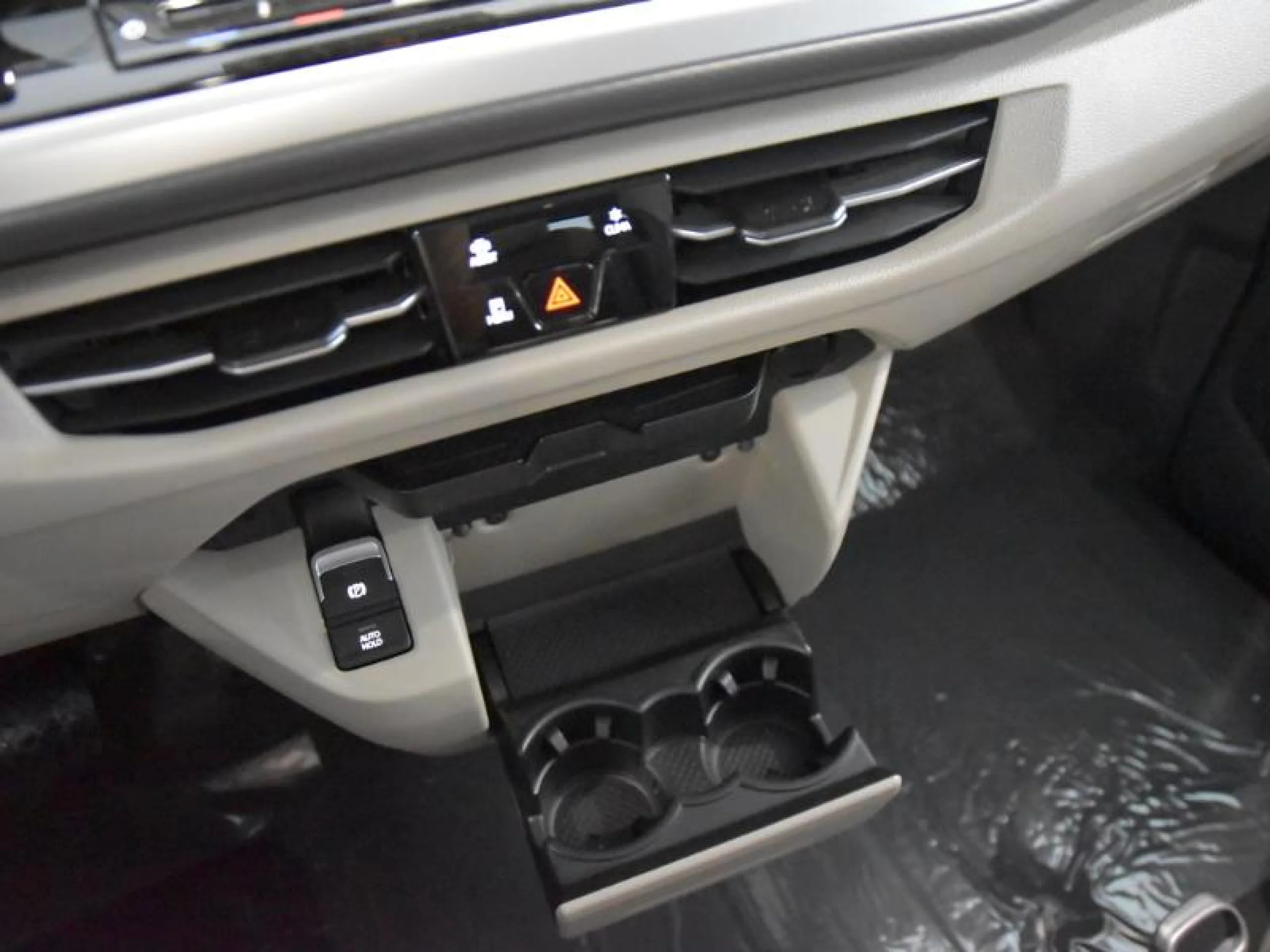 VW COMERCIALES Multivan MULTIVAN   LIFE    2.0 TDI 110 KW (150 CV) DSG 7 VEL. - Foto 13