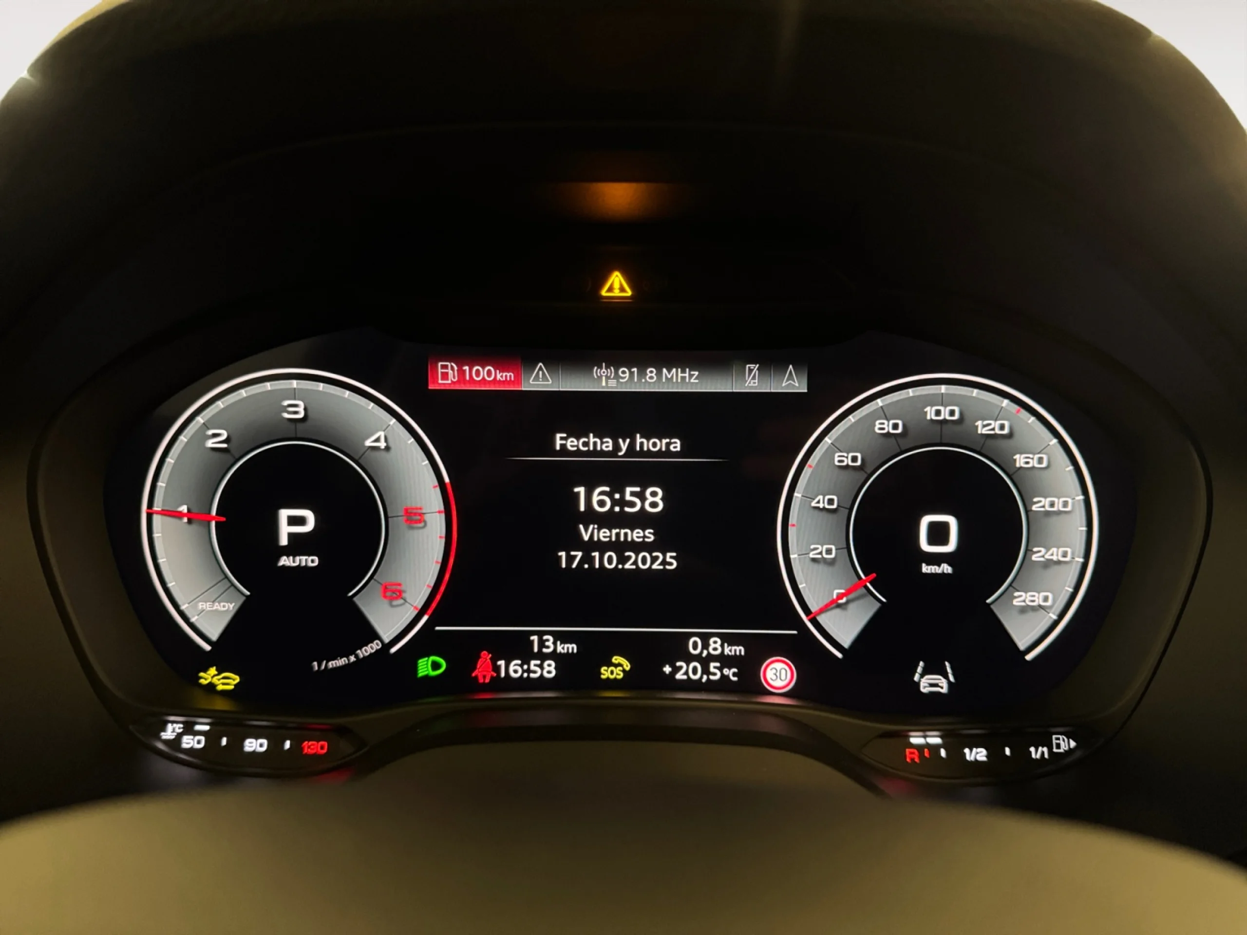 AUDI Q2 Q2  BLACK LINE EDITION 35 TDI  110(150) KW(CV) S TRONIC - Foto 14