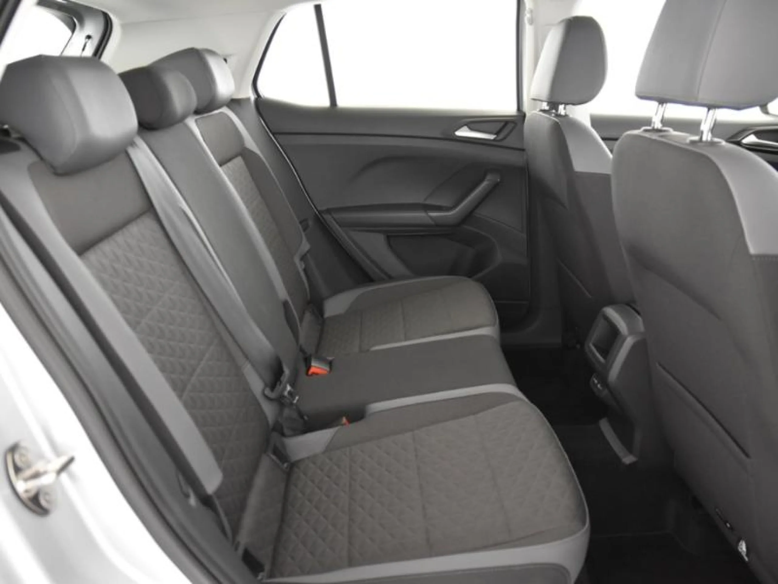 VOLKSWAGEN T CROSS SPORT 1.0 TSI 81KW (110CV) - Foto 6