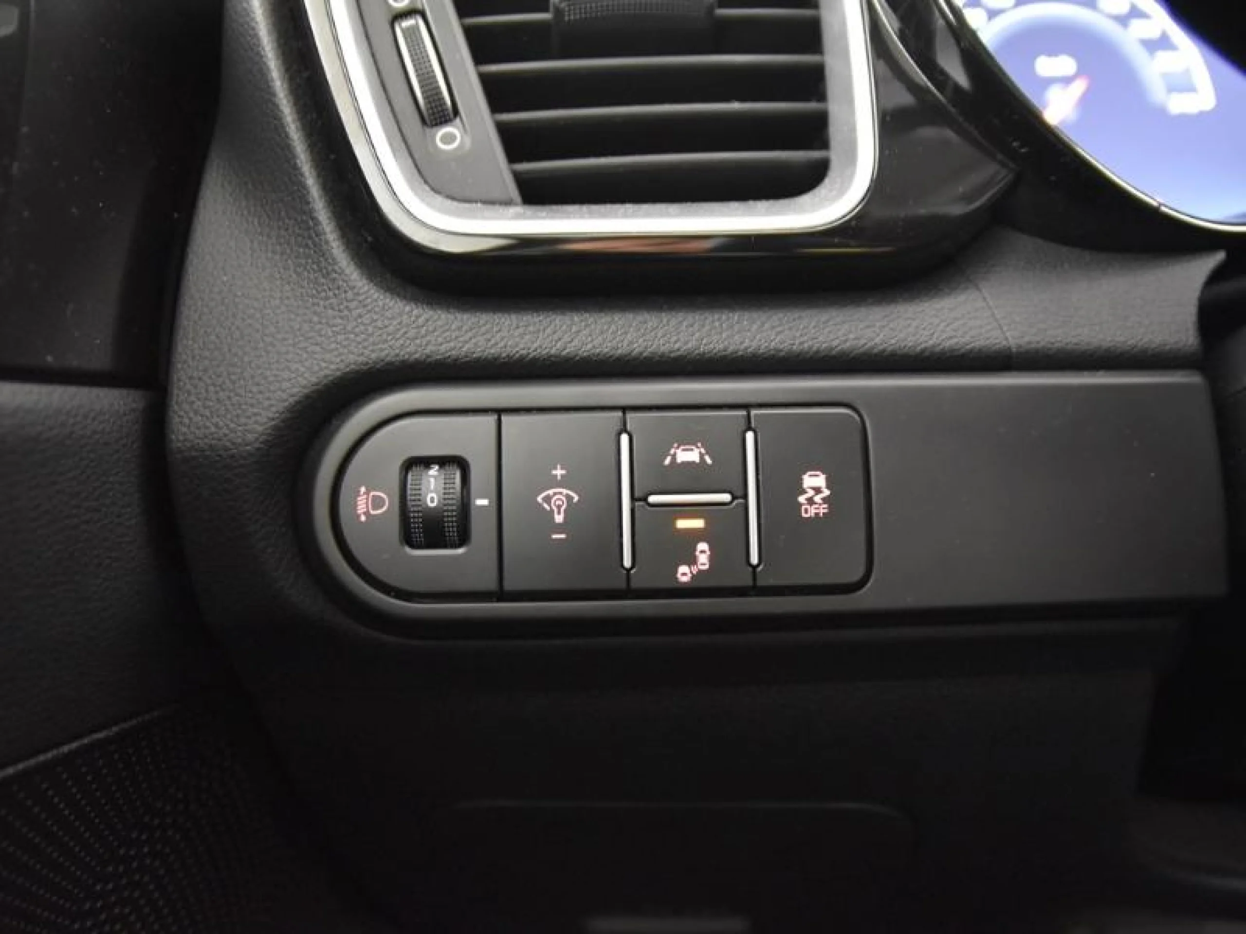 KIA XCEED 1.5 MHEV IMT TECH 118KW (160CV) - Foto 20