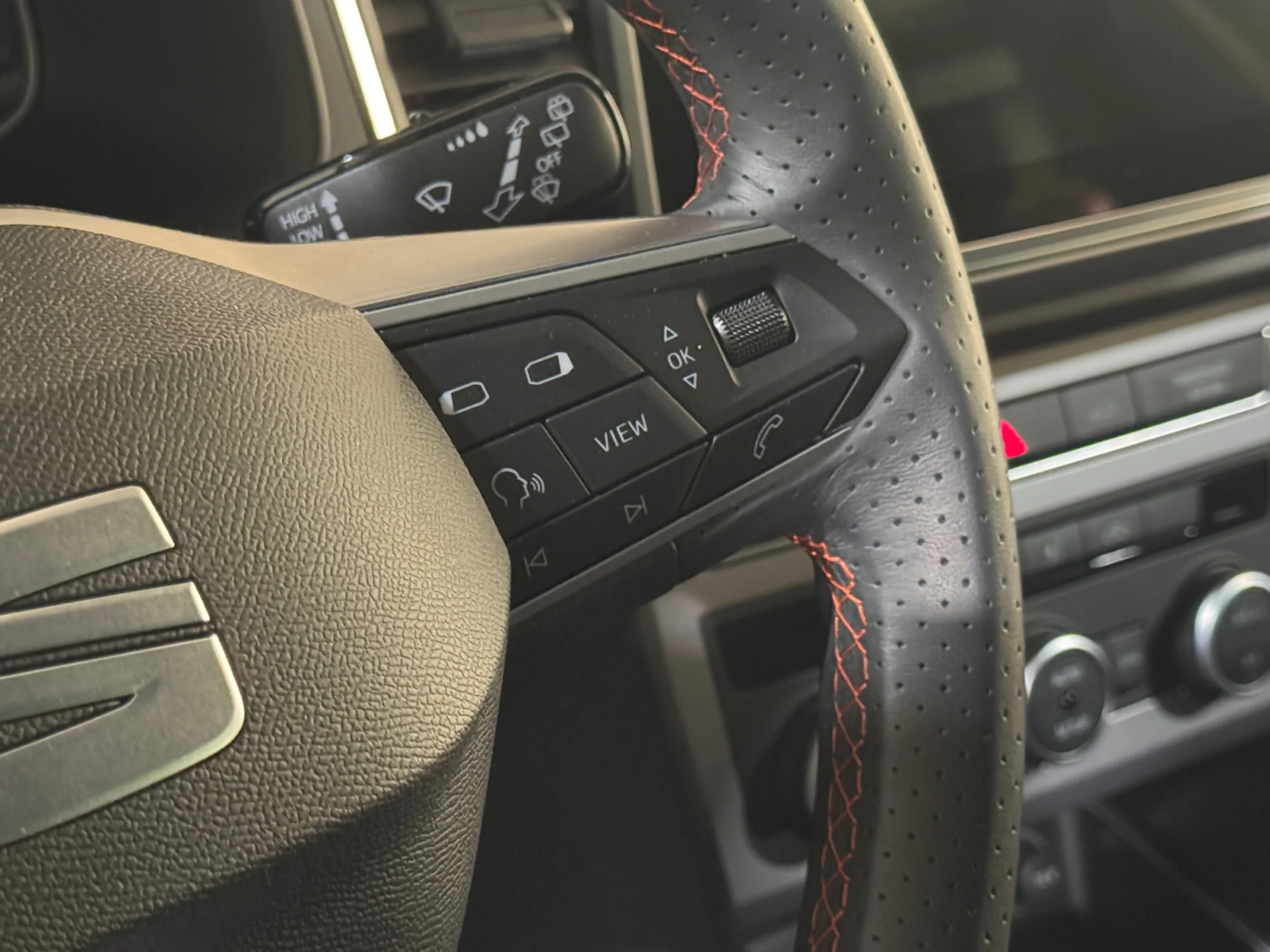 SEAT ATECA 1.5 TSI 110KW (150CV) FR SPECIAL EDITION - Foto 12