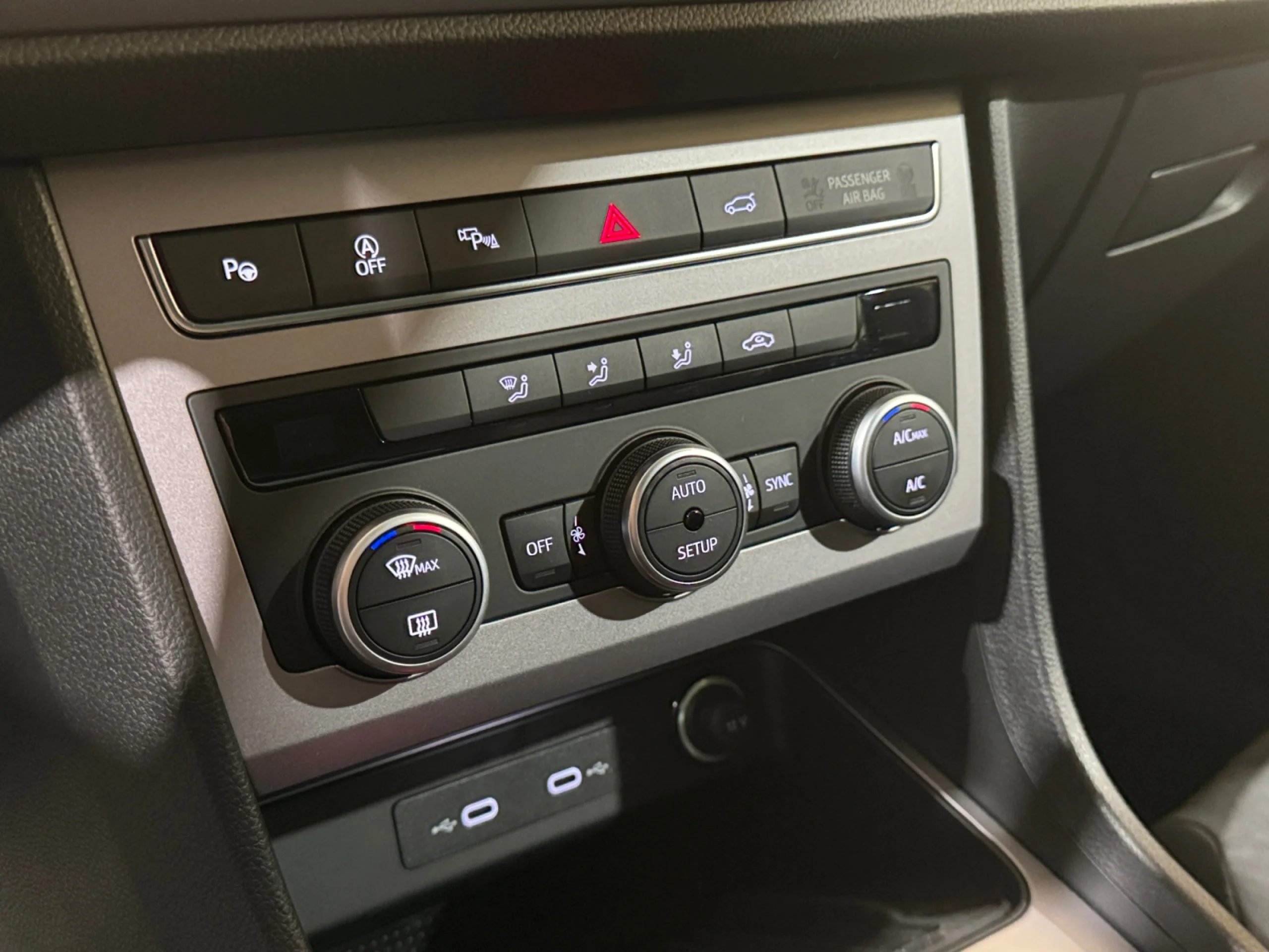 SEAT ATECA 1.5 TSI 110KW (150CV) FR SPECIAL EDITION - Foto 13