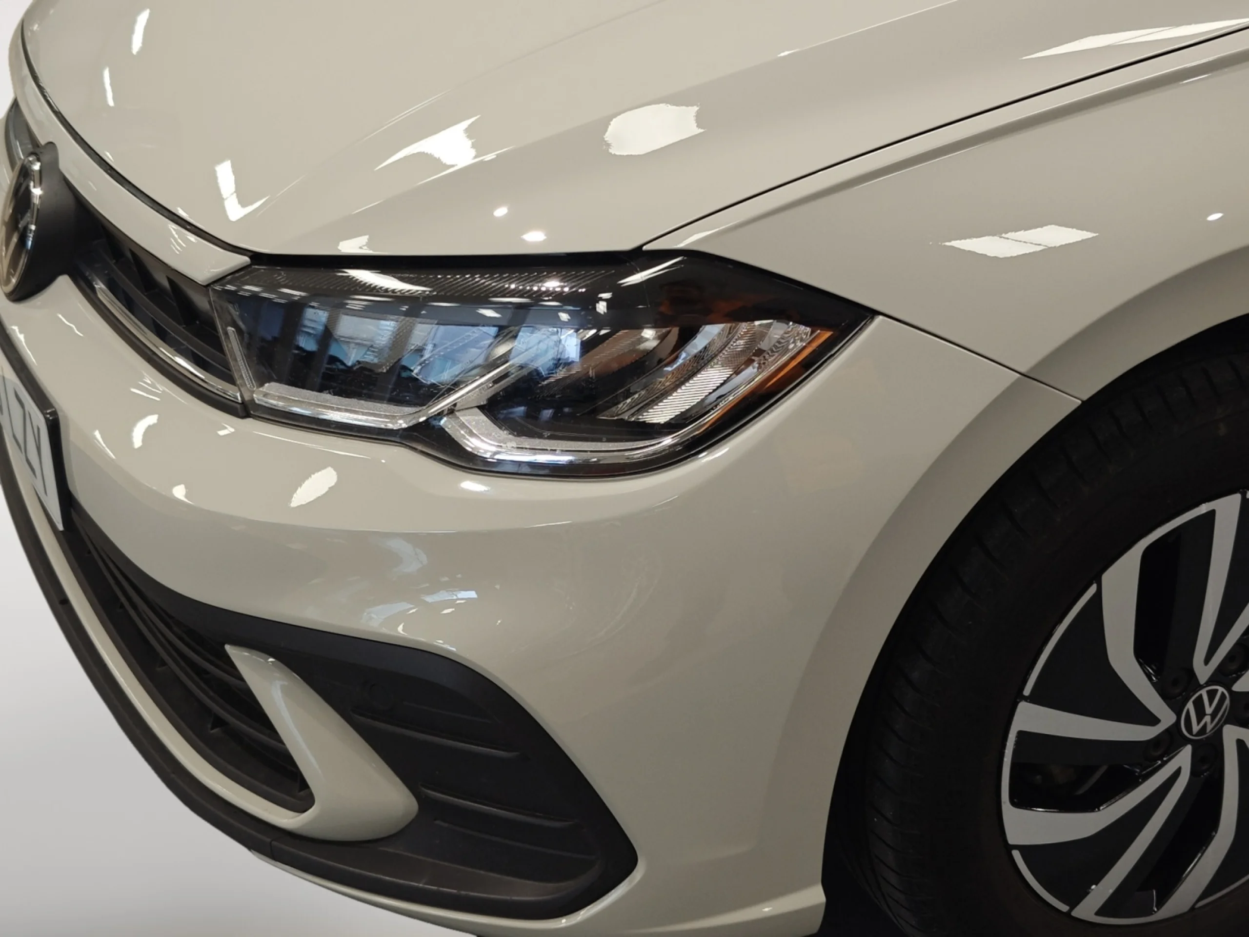 VOLKSWAGEN POLO MATCH 1.0 TSI 59KW (80CV) - Foto 22