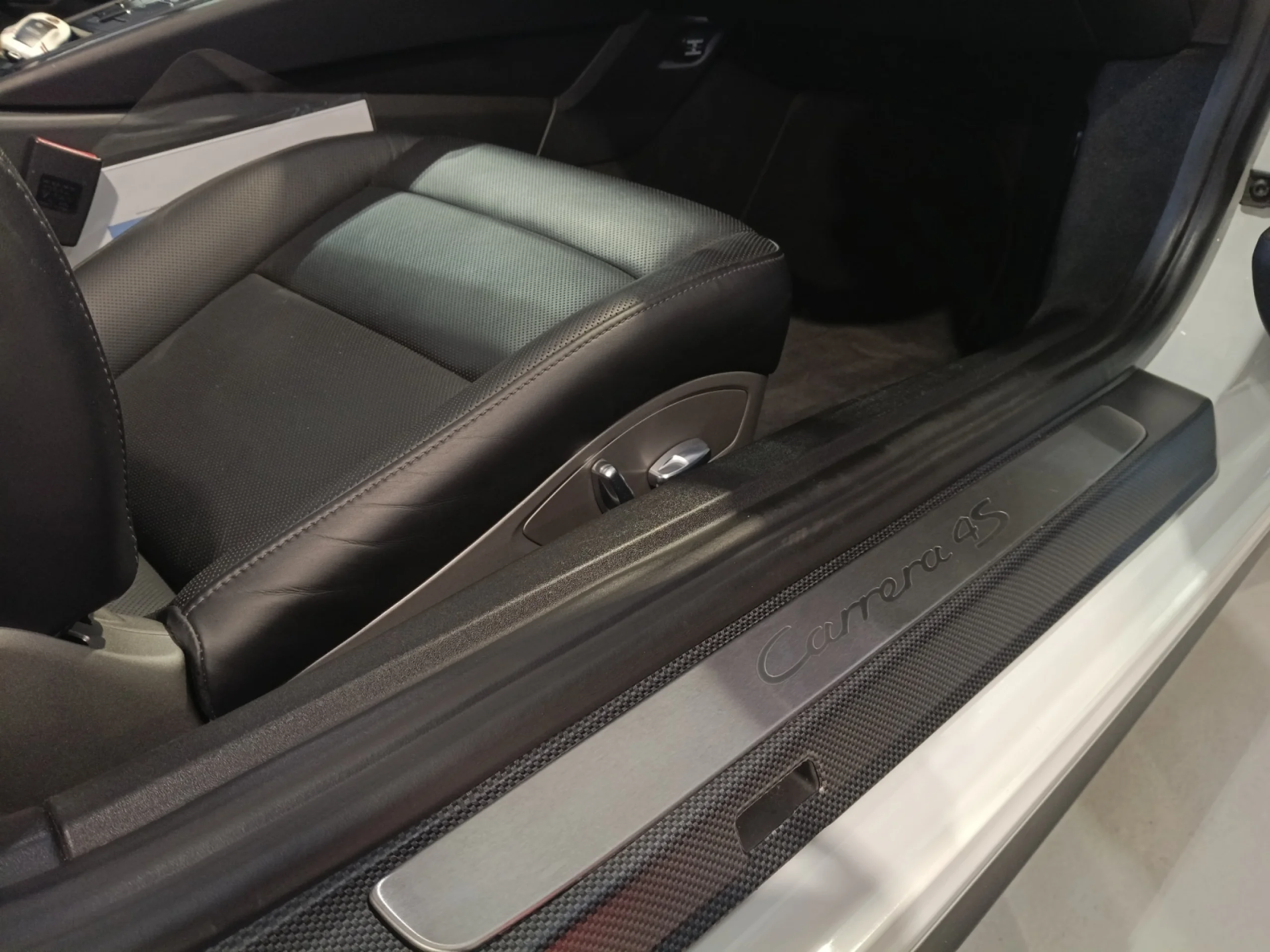 PORSCHE 911 CARRERA 4S COUPÉ - Foto 18