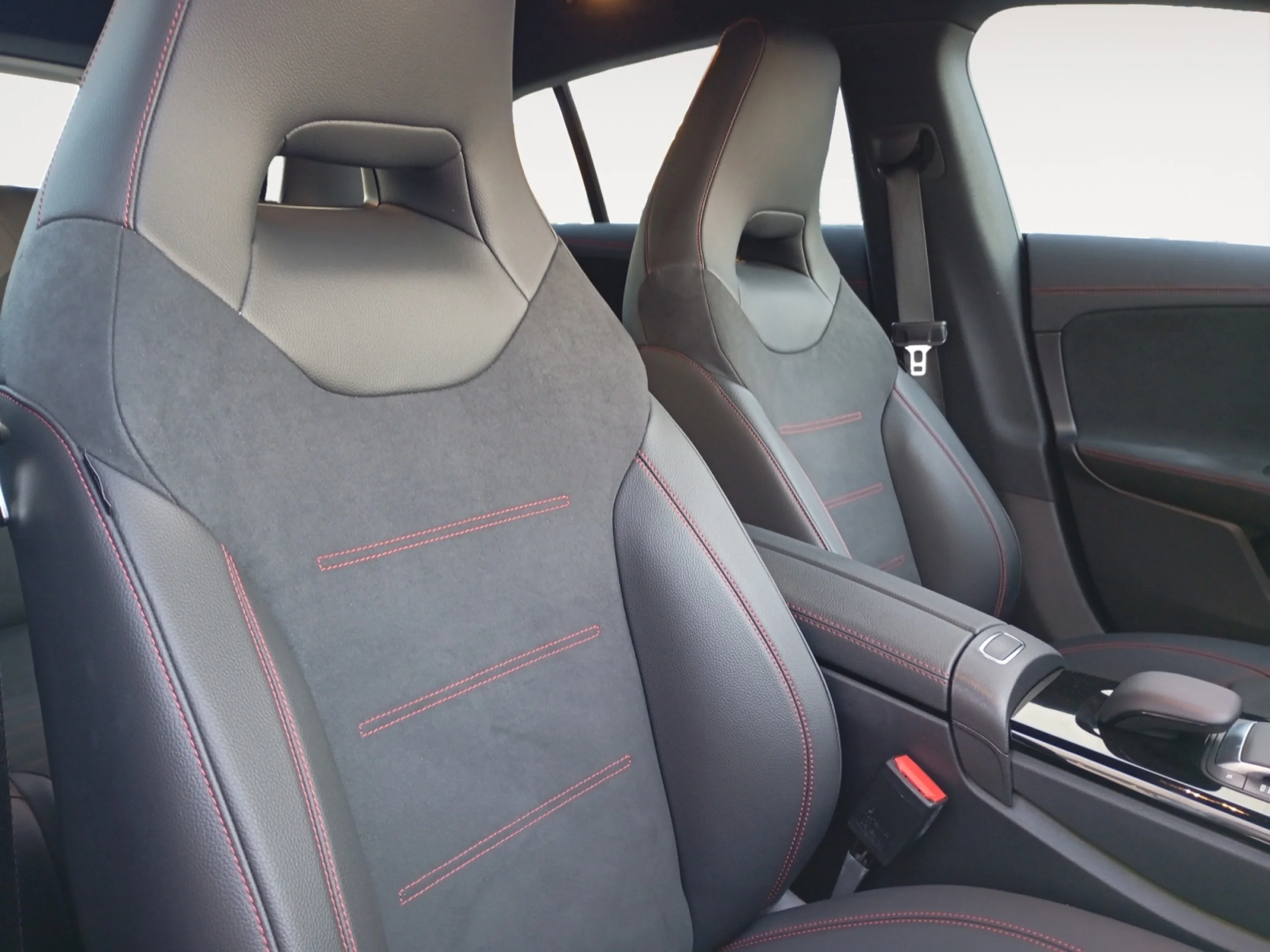 MERCEDES-BENZ CLA CLA 200 D DCT SHOOTING BRAKE - Foto 5