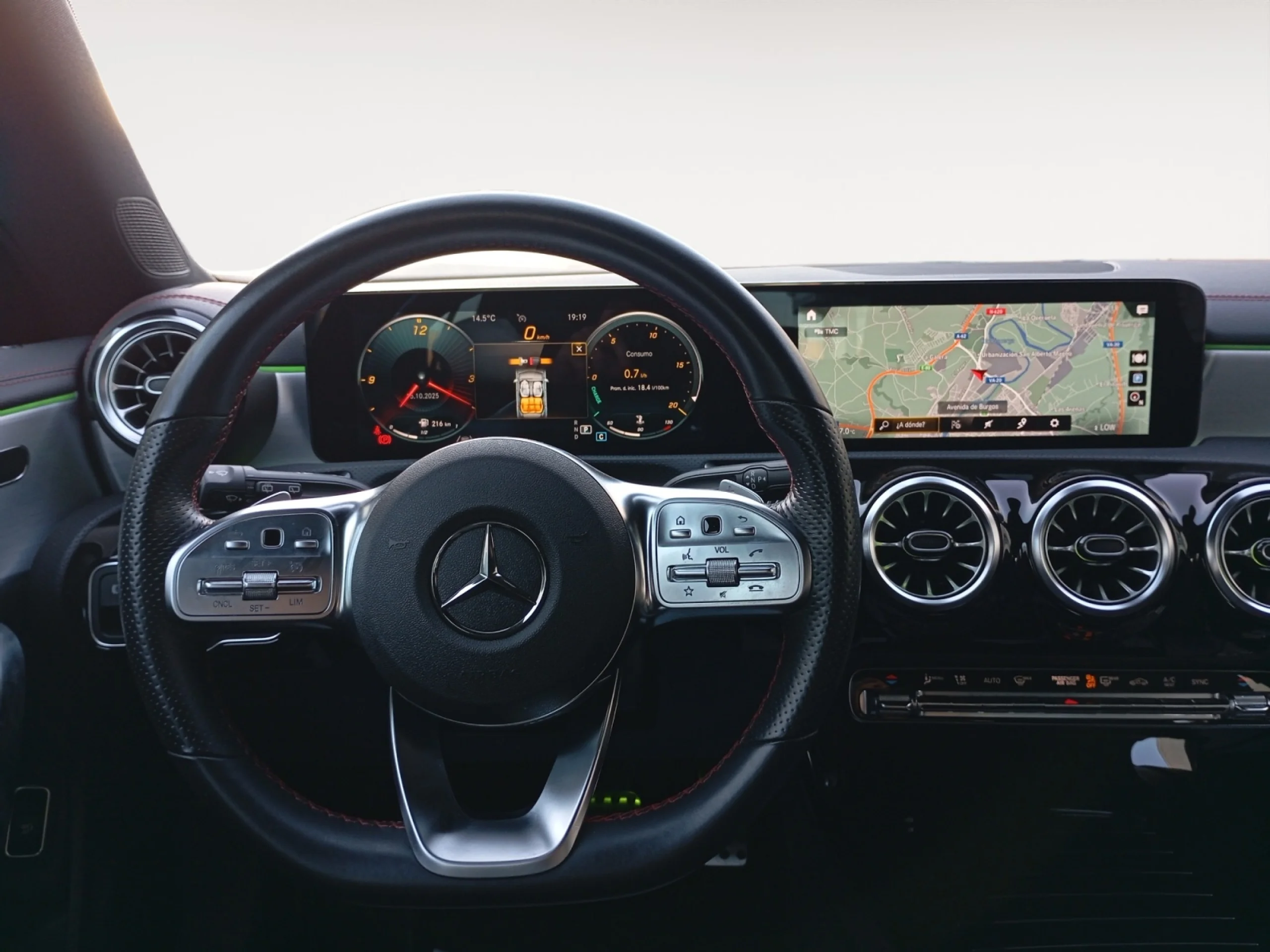 MERCEDES-BENZ CLA CLA 200 D DCT SHOOTING BRAKE - Foto 4