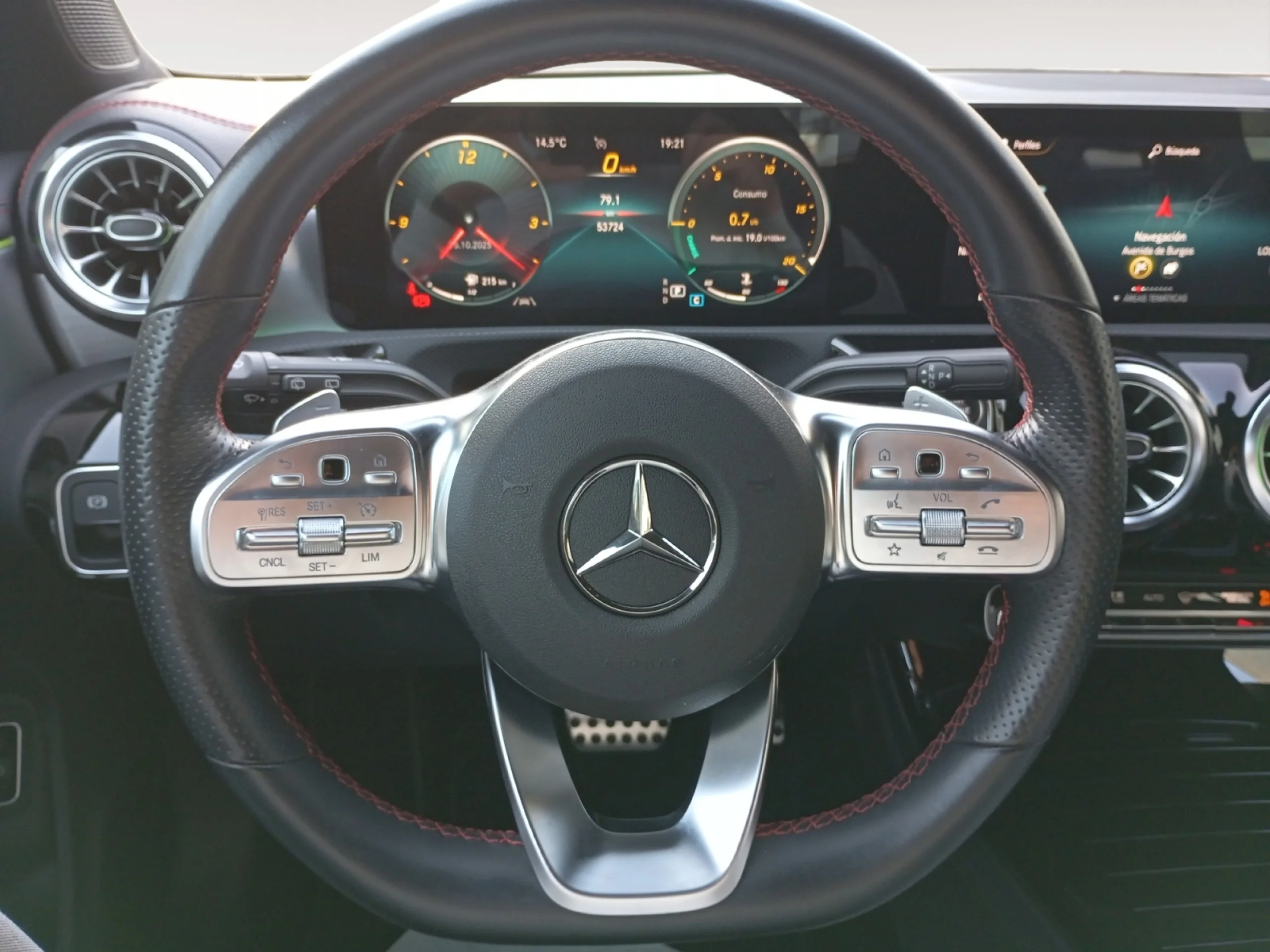 MERCEDES-BENZ CLA CLA 200 D DCT SHOOTING BRAKE - Foto 11