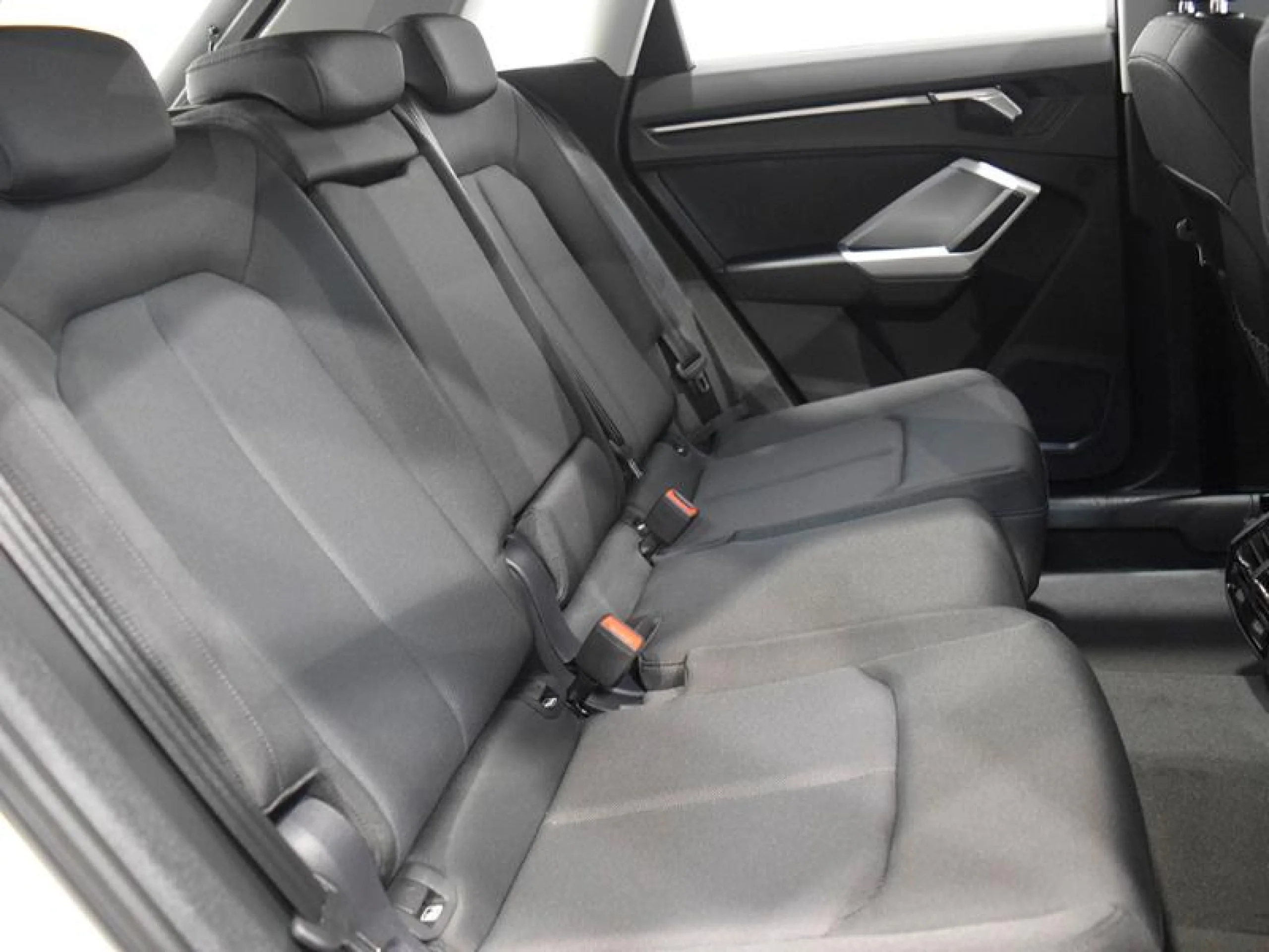 AUDI Q3 ADVANCED 35 TFSI 110KW (150CV) - Foto 6