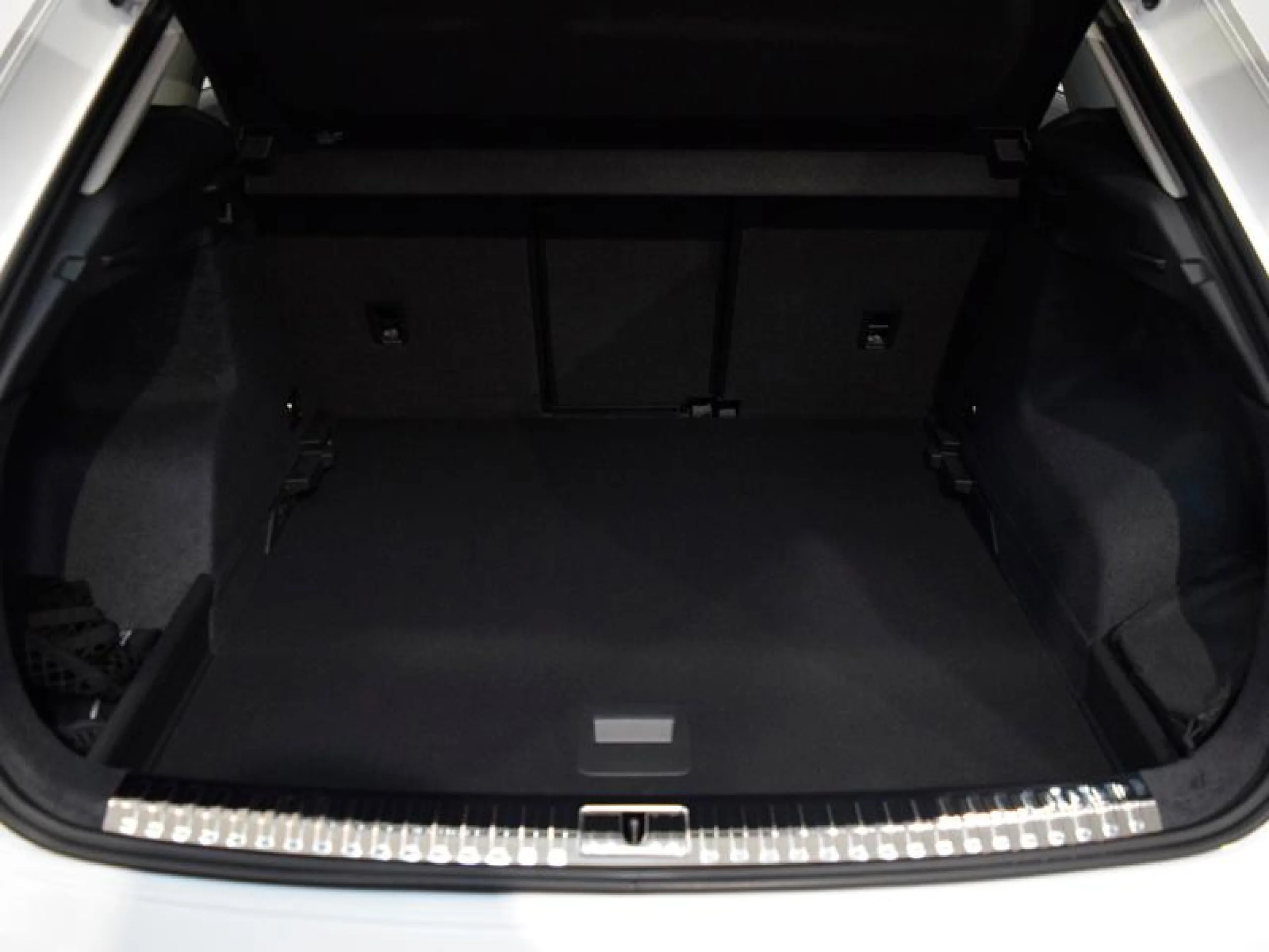 AUDI Q3 ADVANCED 35 TFSI 110KW (150CV) - Foto 7