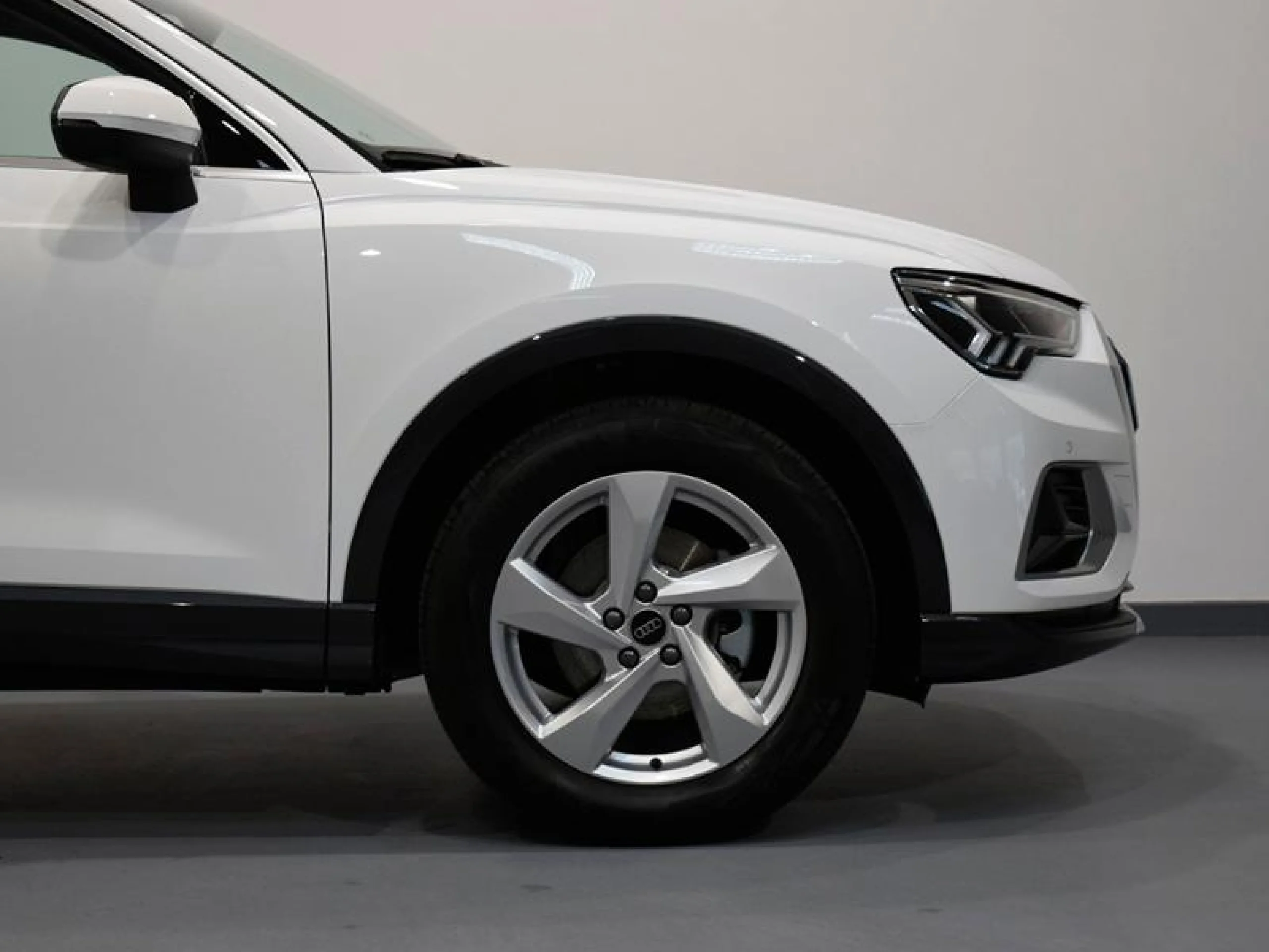 AUDI Q3 ADVANCED 35 TFSI 110KW (150CV) - Foto 8