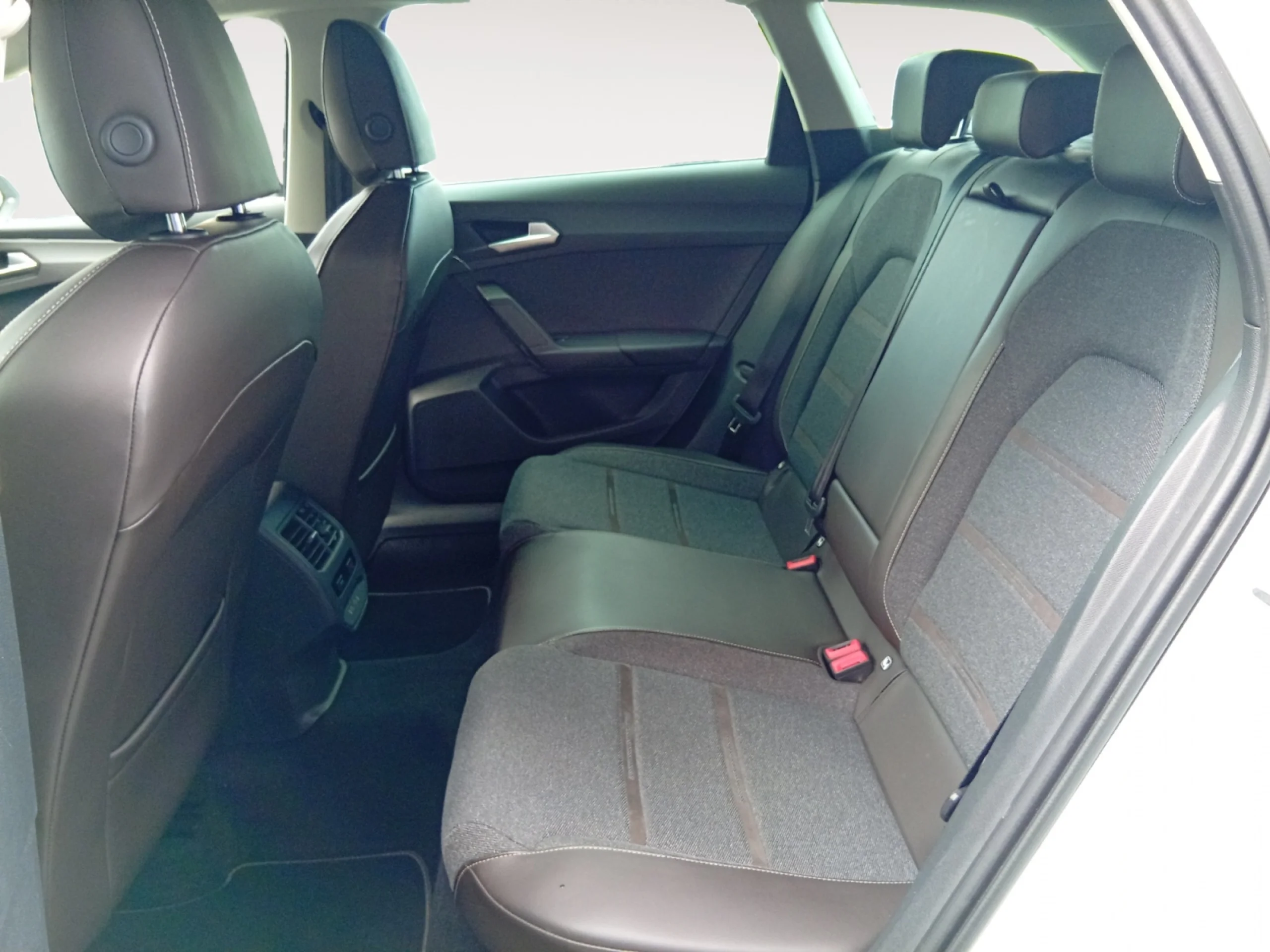 SEAT LEON SP 2.0 TDI 110KW DSG S&S XCEL LAUNCH P M - Foto 6