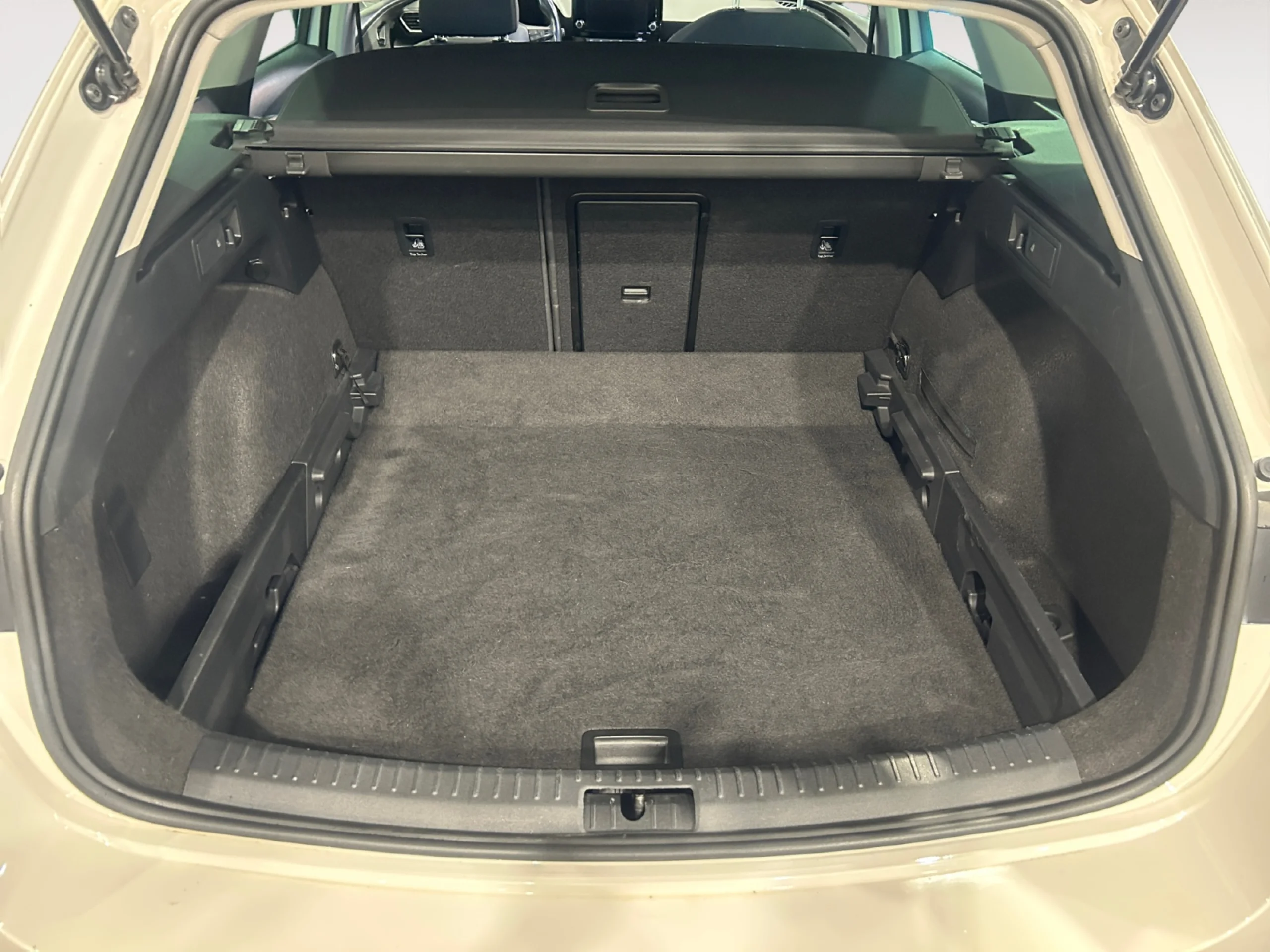 SEAT LEON SP 2.0 TDI 85KW STYLE - Foto 7