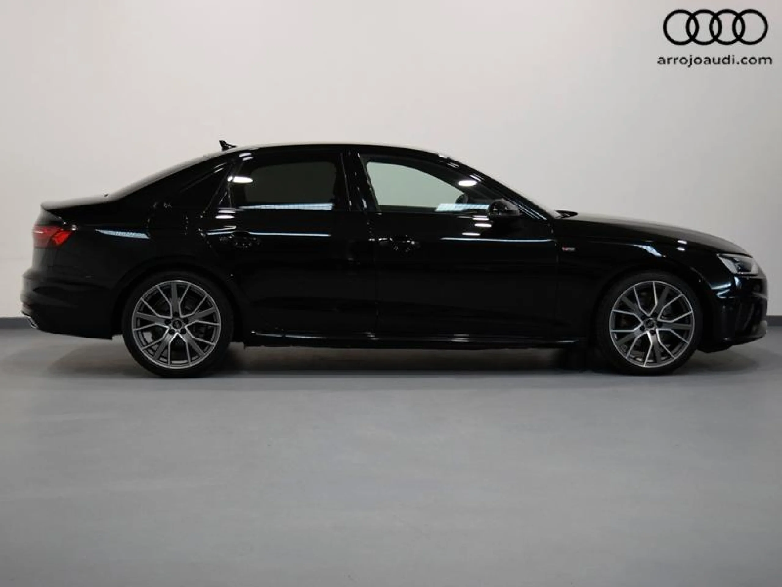 AUDI A4 BLACK LINE 35 TDI 120KW S TRONIC - Foto 3