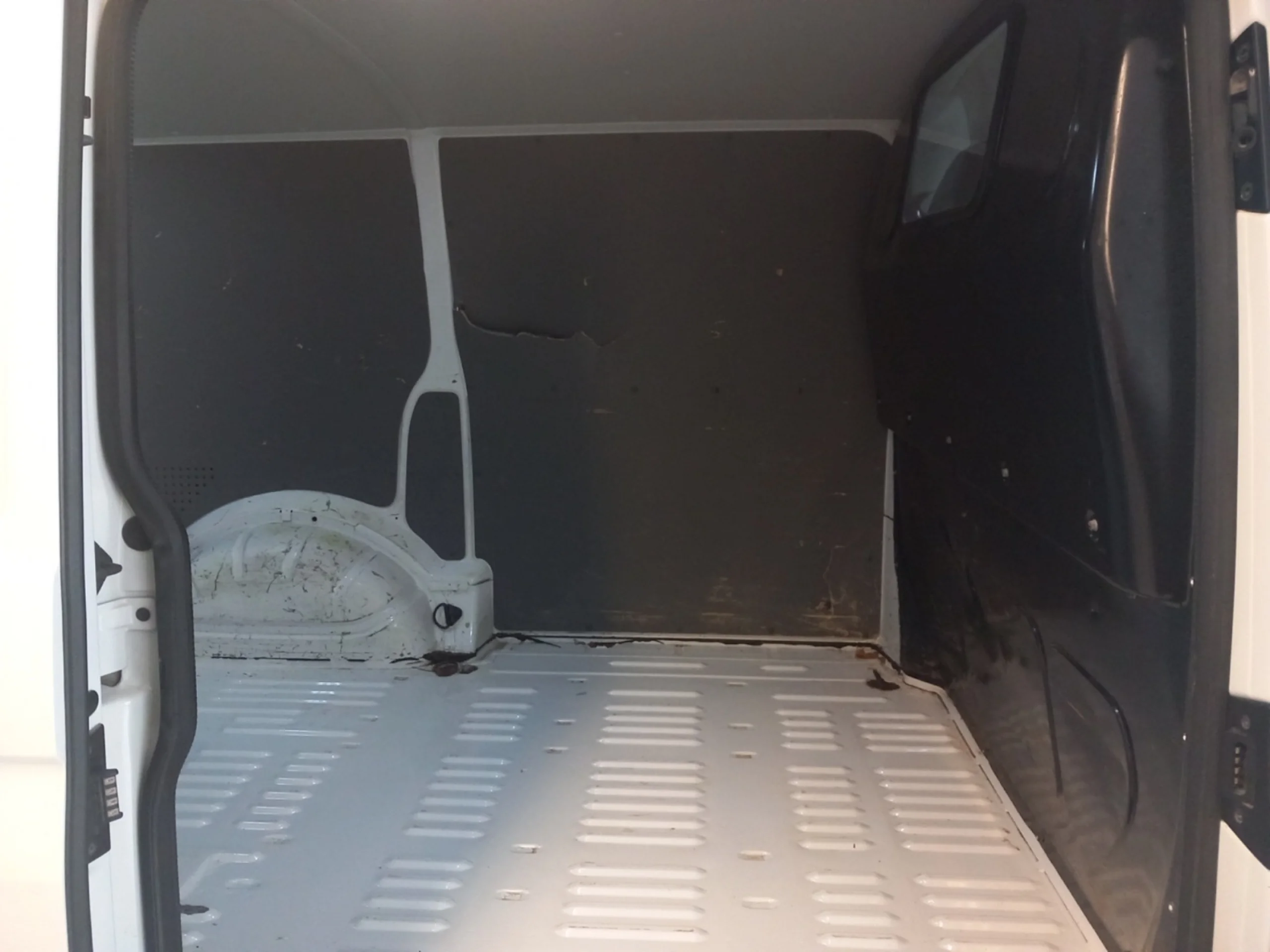 VOLKSWAGEN TRANSPORTER TRANSPORTER FURGÓN 2.0TDI BMT 110KW - Foto 6