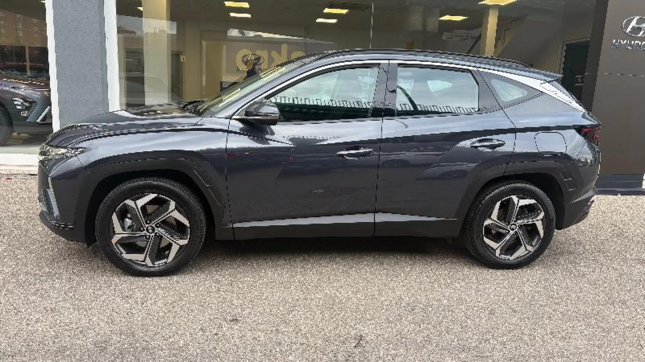 HYUNDAI TUCSON 1.6 TGDI PHEV 195KW MAXX AUTO 4X4 - Foto 8