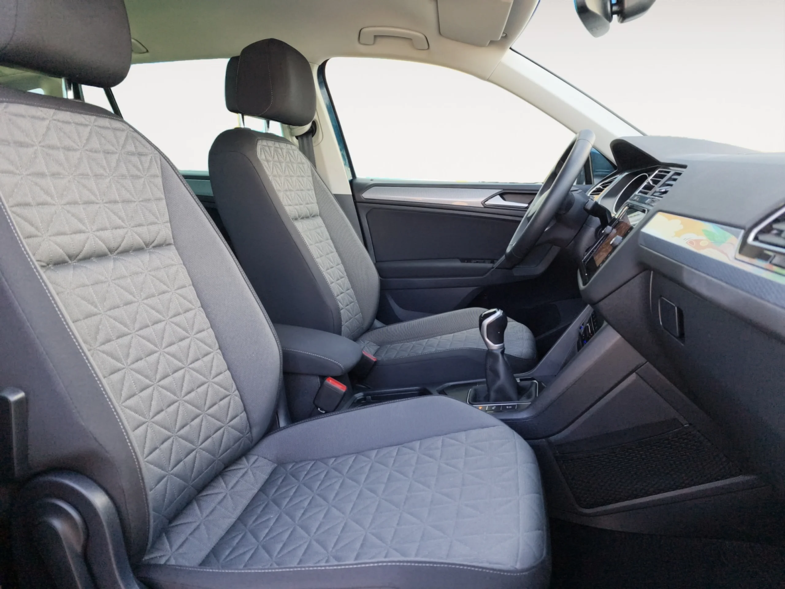 VOLKSWAGEN TIGUAN LIFE 2.0 TDI 110KW (150CV) - Foto 5