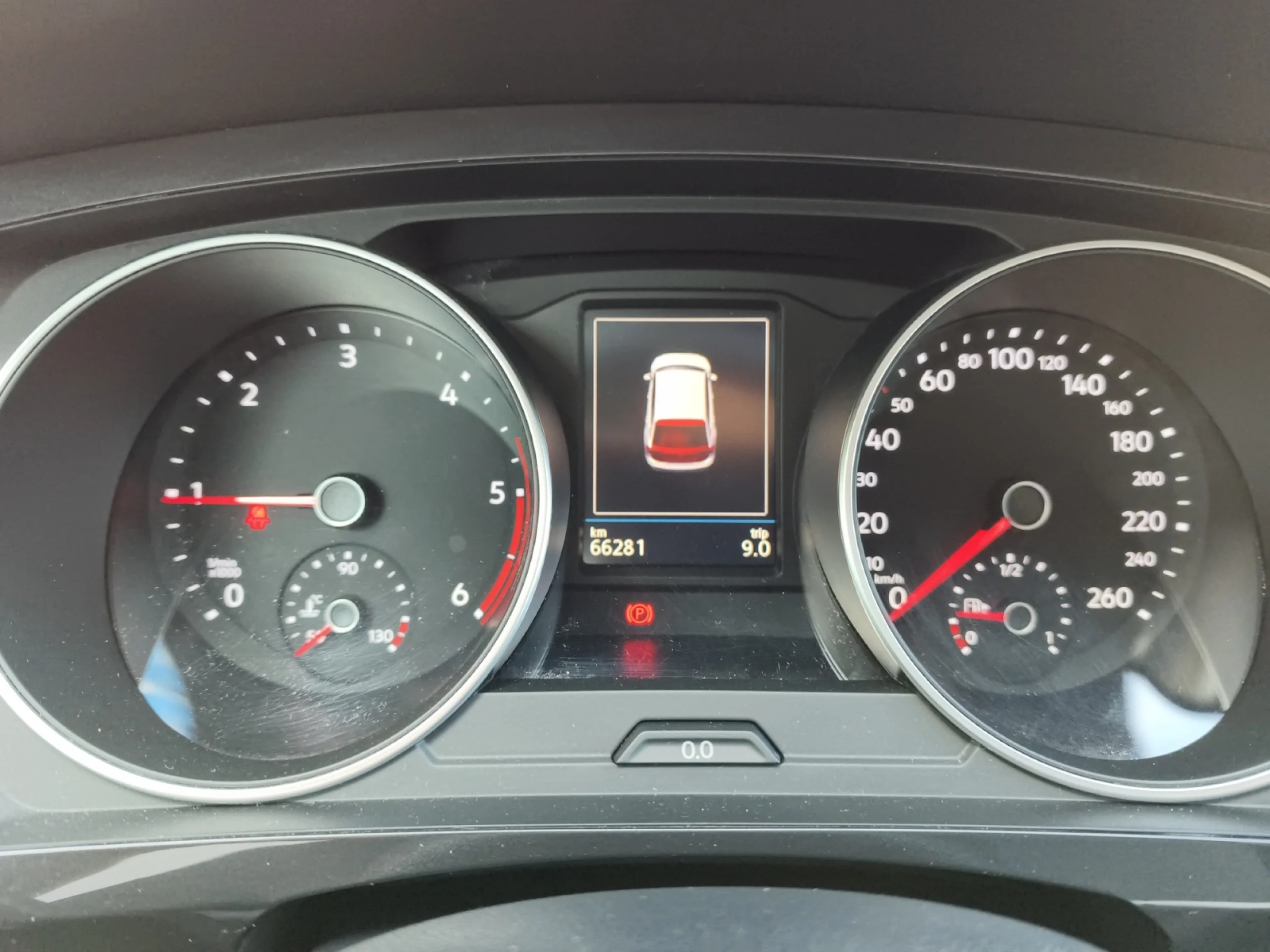 VOLKSWAGEN TIGUAN LIFE 2.0 TDI 110KW (150CV) - Foto 10