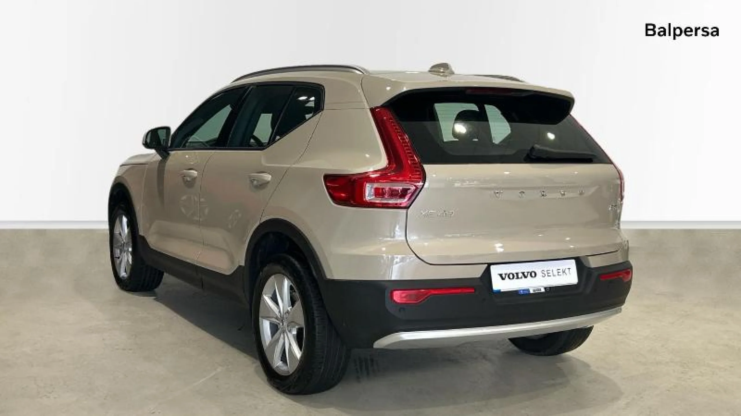 VOLVO XC40 2.0 B3 G CORE AUTO - Foto 2