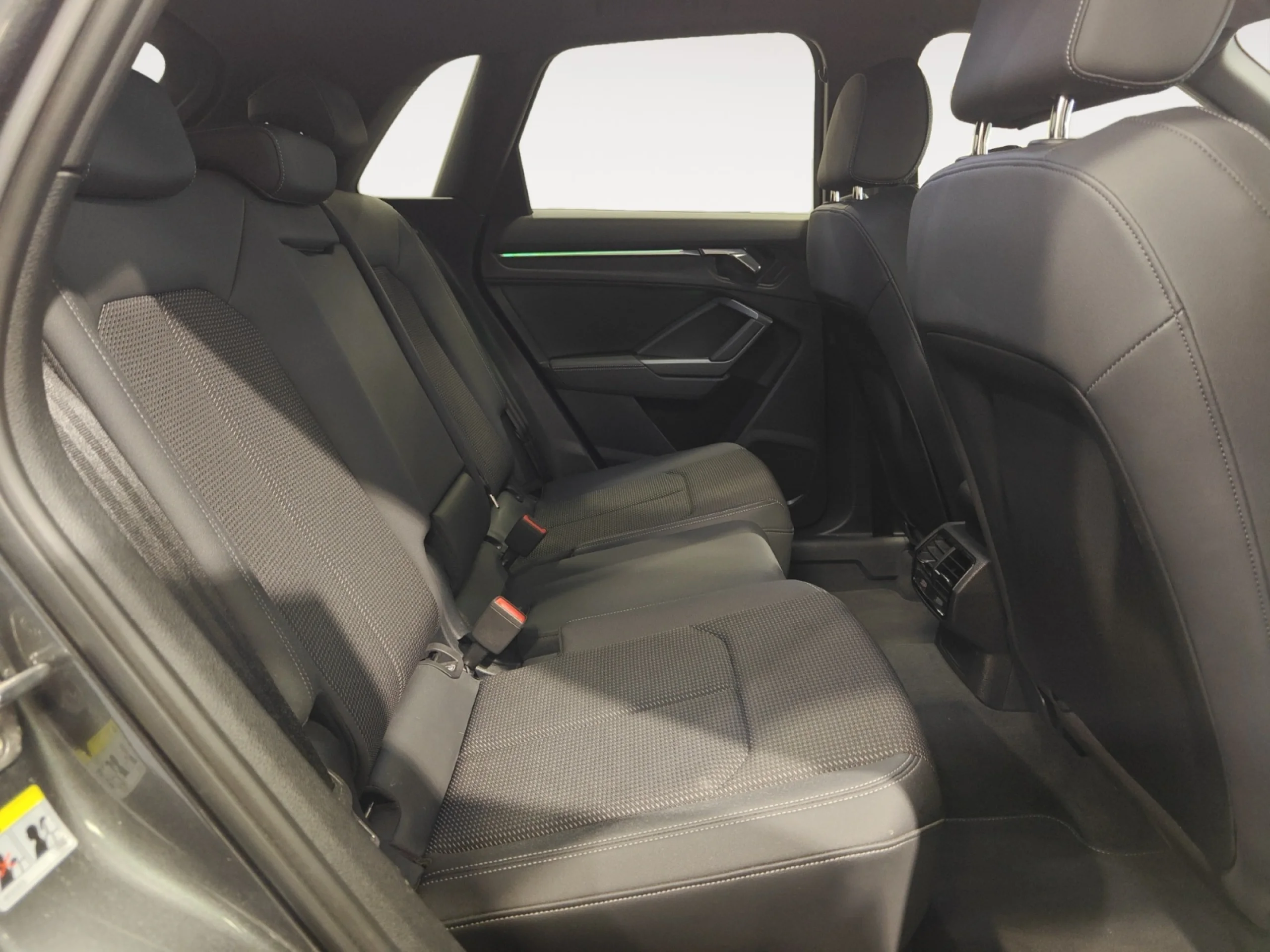 AUDI Q3 BLACK LINE 35 TFSI 110KW (150CV) S TRON - Foto 6