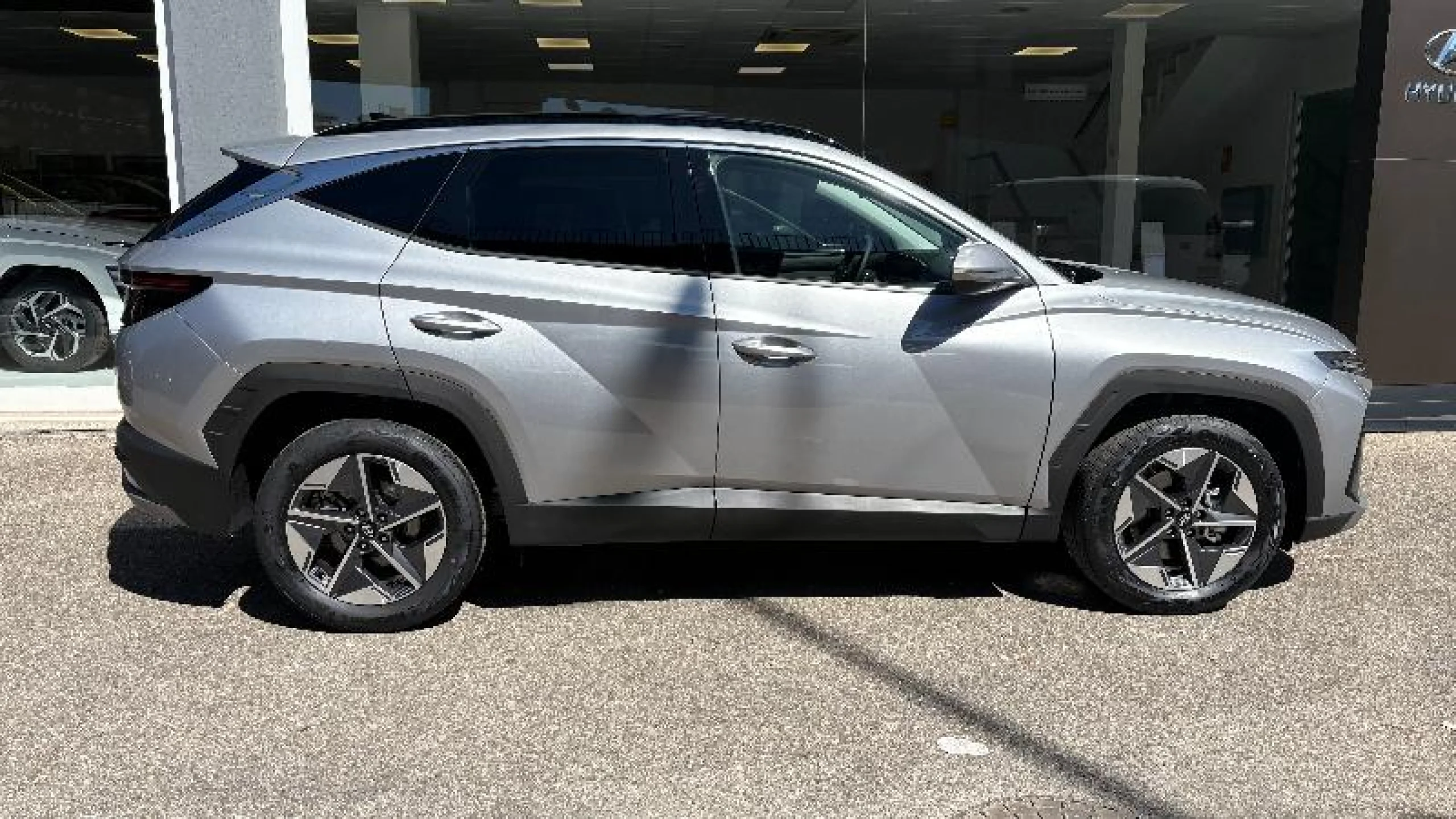 HYUNDAI TUCSON 1.6T 176KW (239CV) HEV AT TECNO - Foto 4