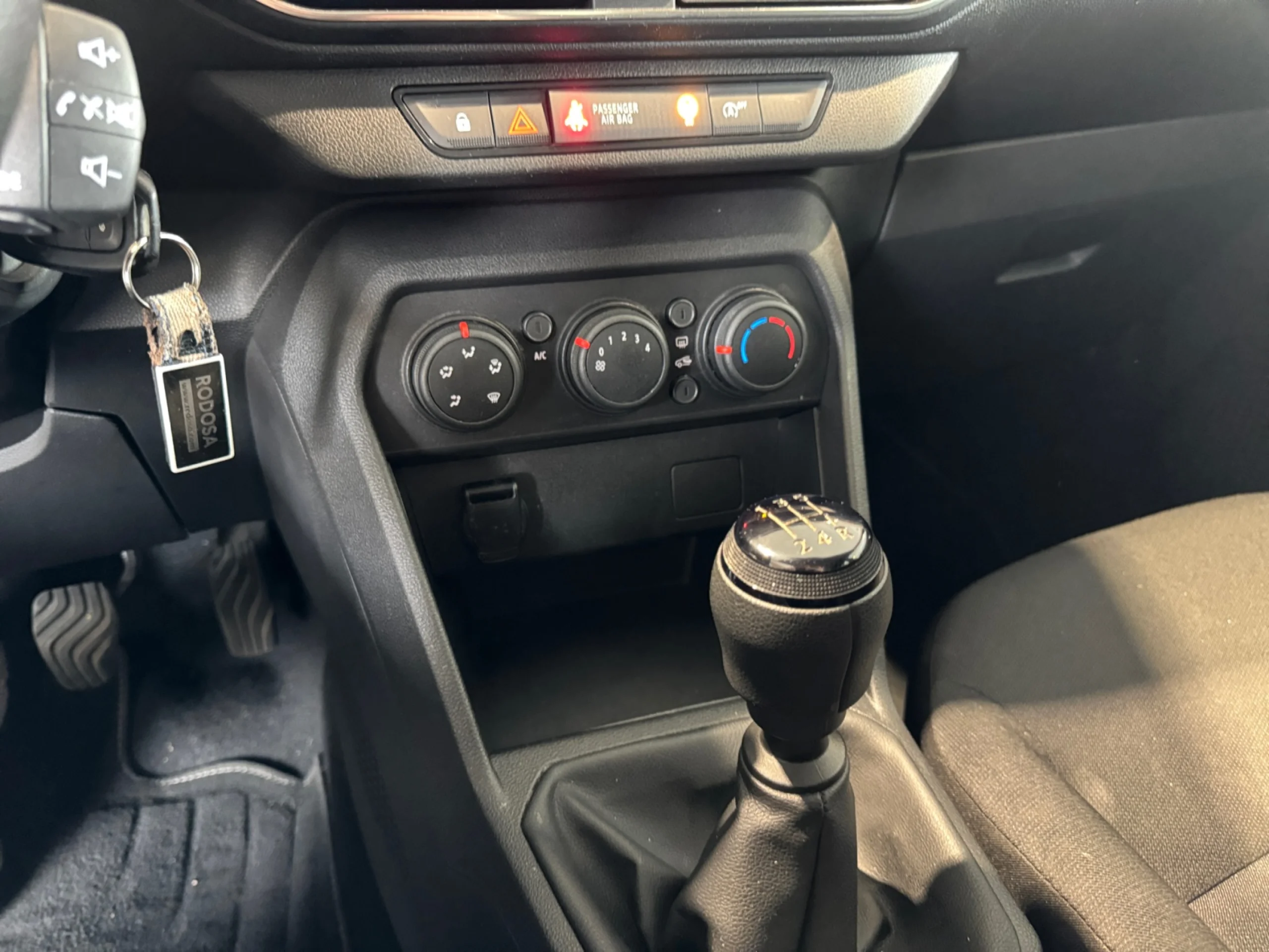 DACIA SANDERO ESSENTIAL SCE 49KW (65CV) - Foto 18