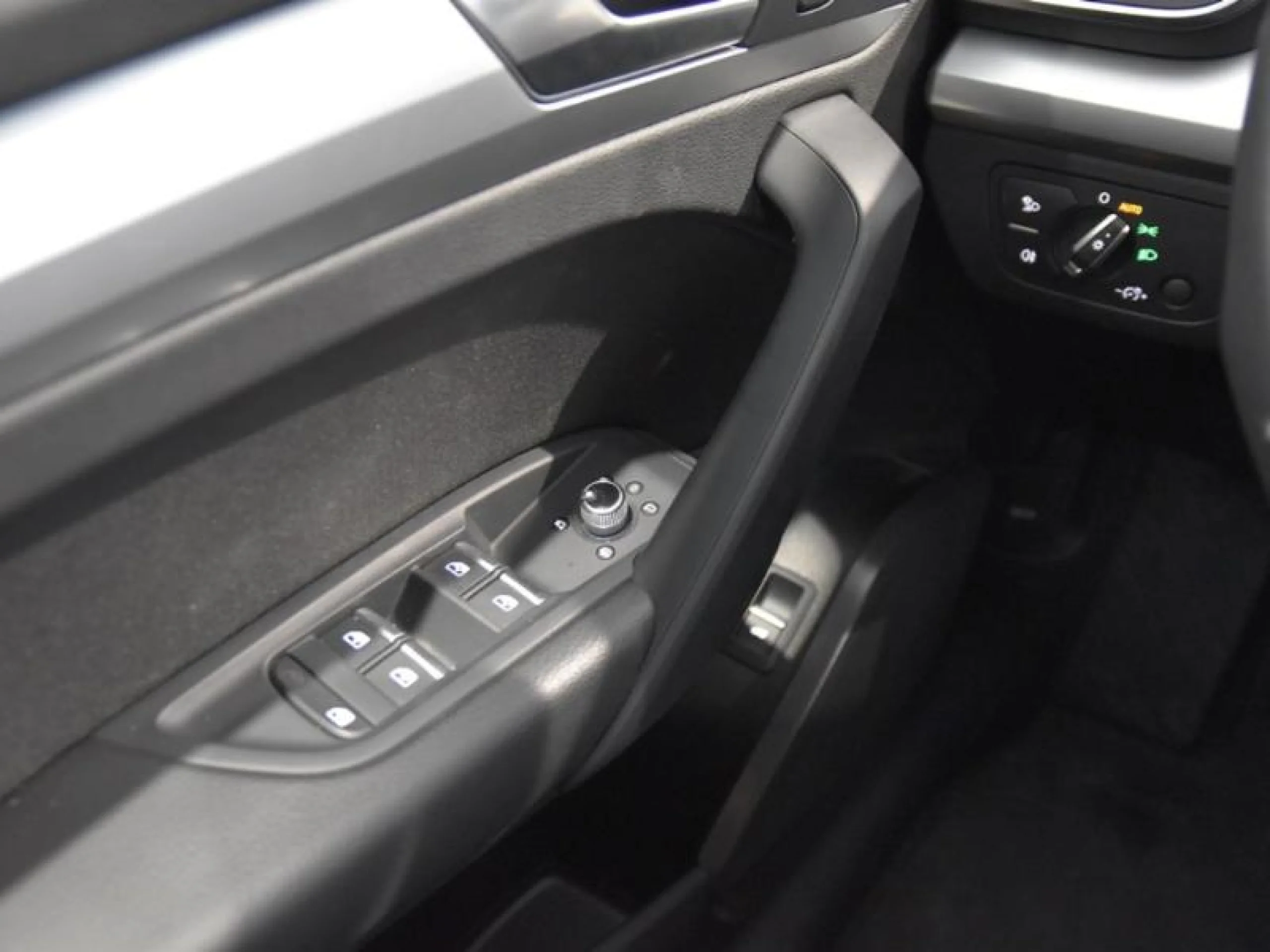 AUDI Q5 SPORTBACK ADVANCED 35 TDI 120KW S TRONIC - Foto 18