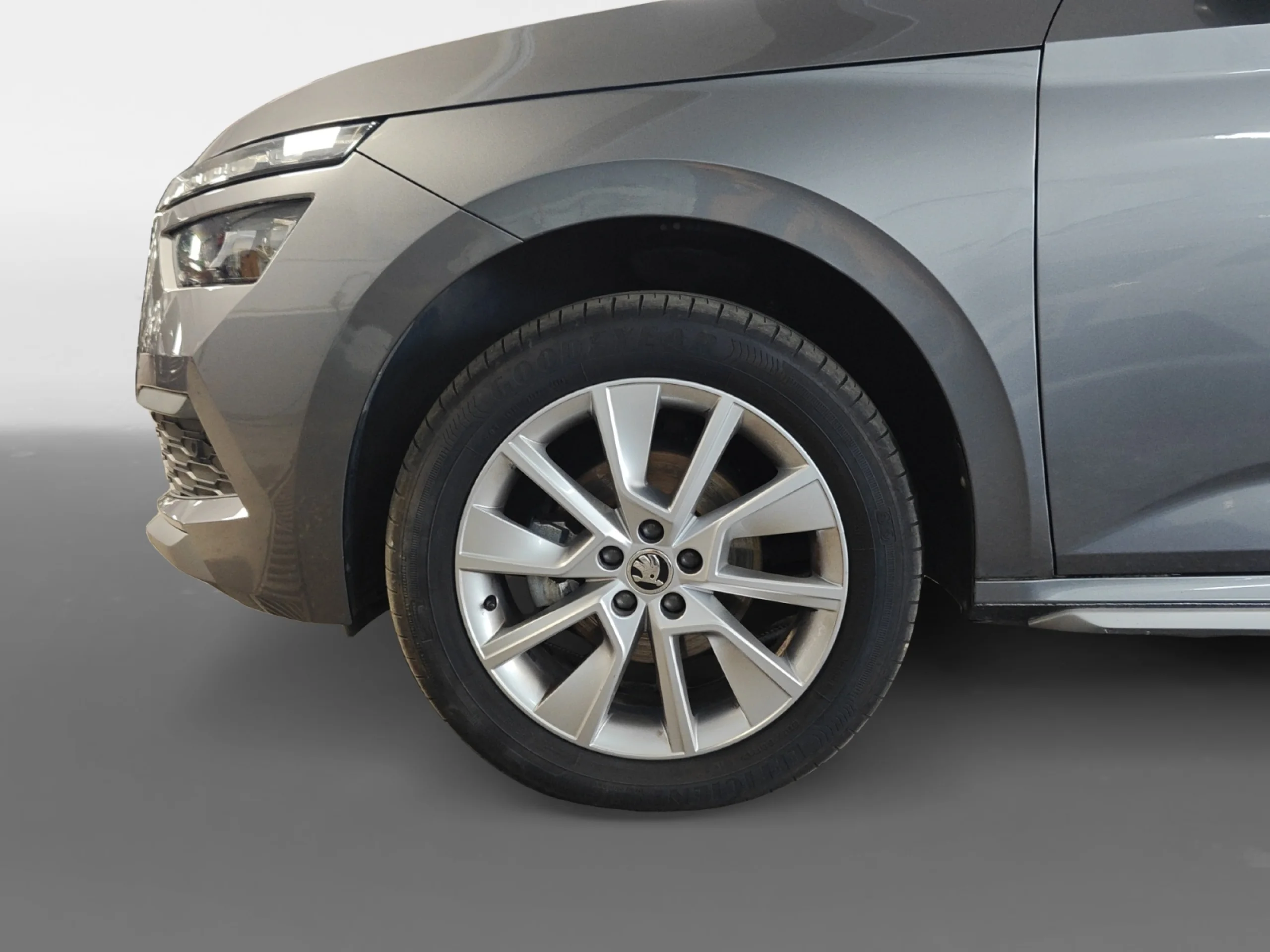 SKODA KAMIQ 1.5 TSI 110KW (150CV) DSG STYLE - Foto 8