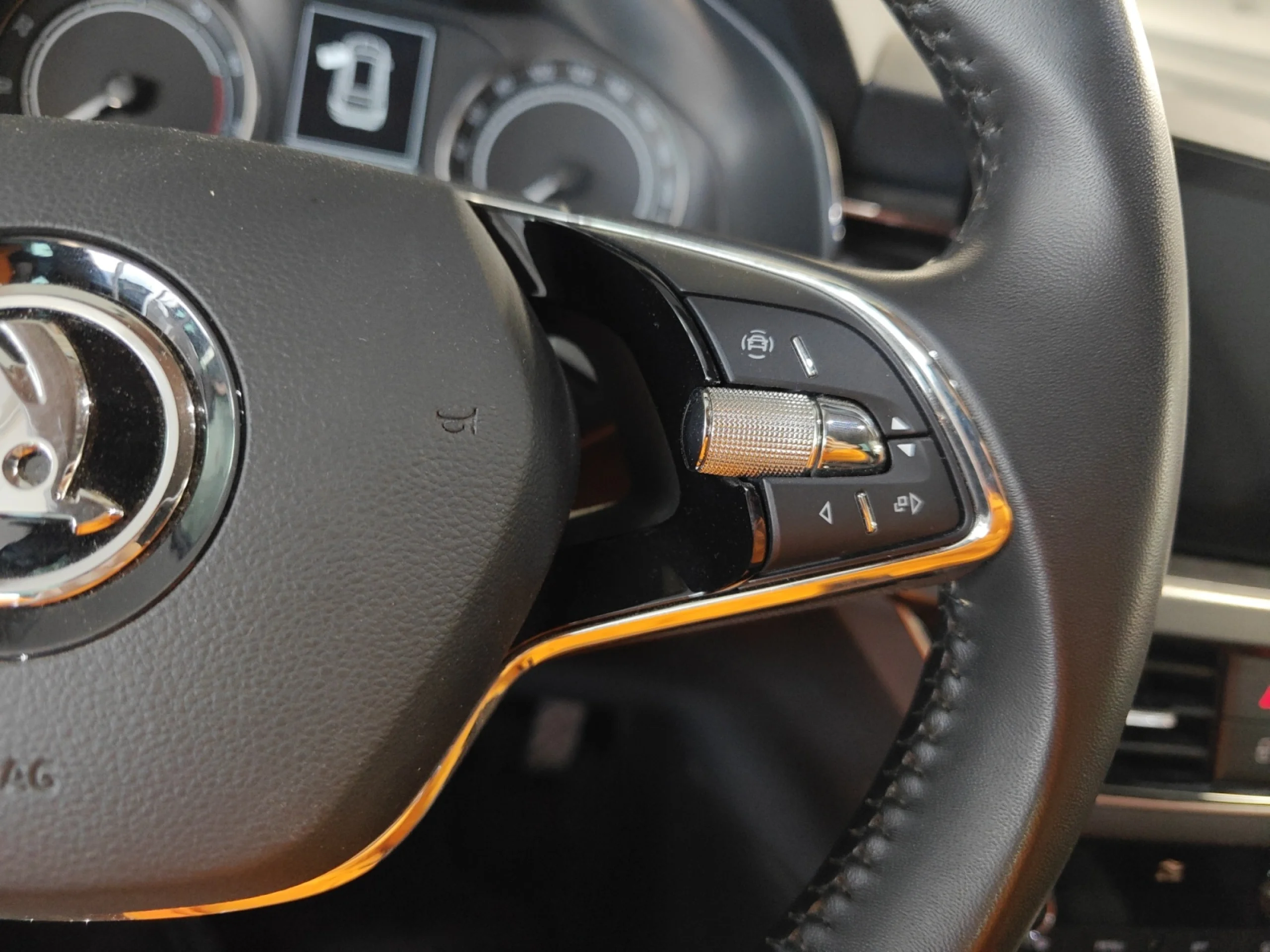 SKODA KAMIQ 1.5 TSI 110KW (150CV) DSG STYLE - Foto 10