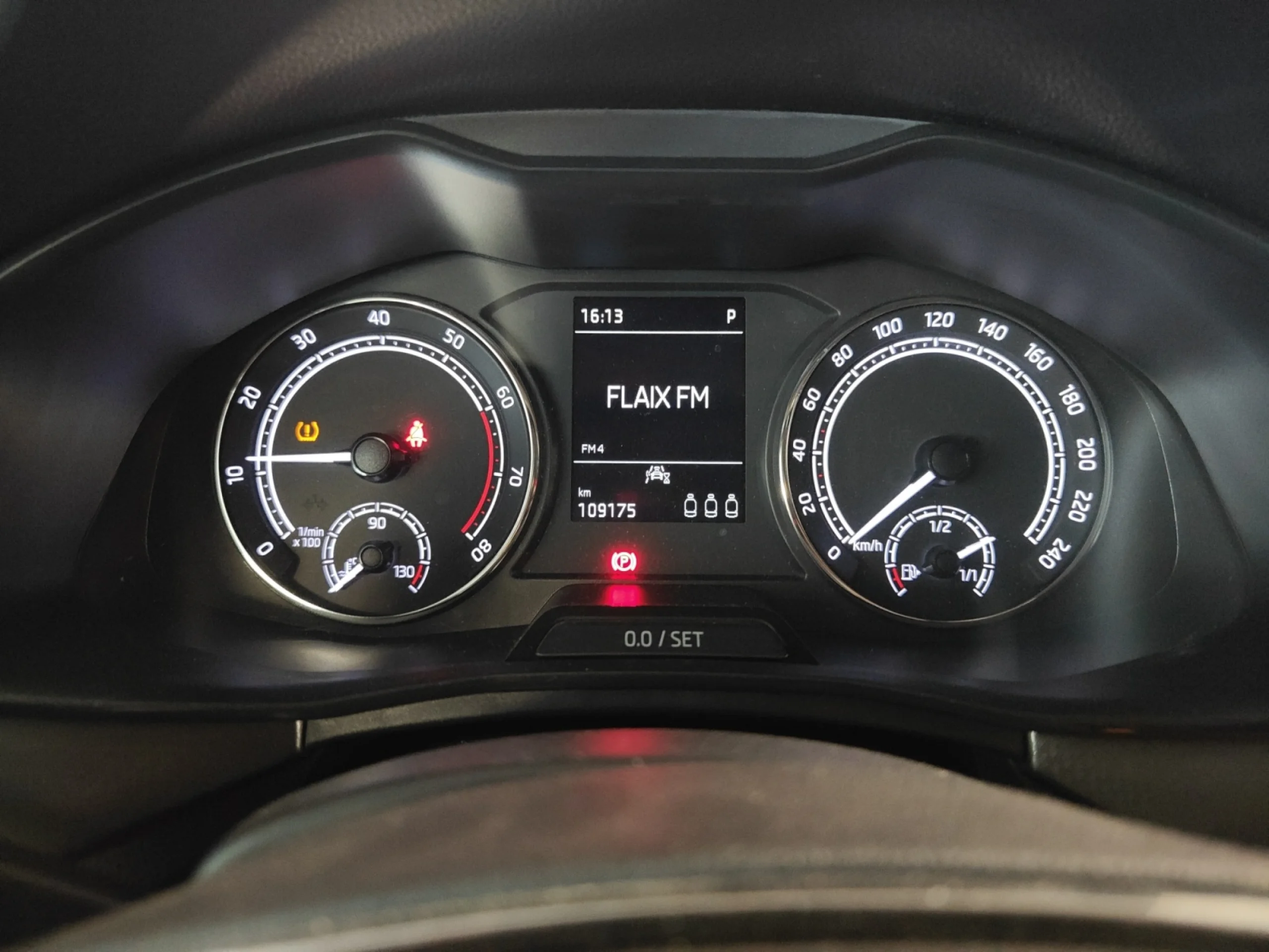 SKODA KAMIQ 1.5 TSI 110KW (150CV) DSG STYLE - Foto 15