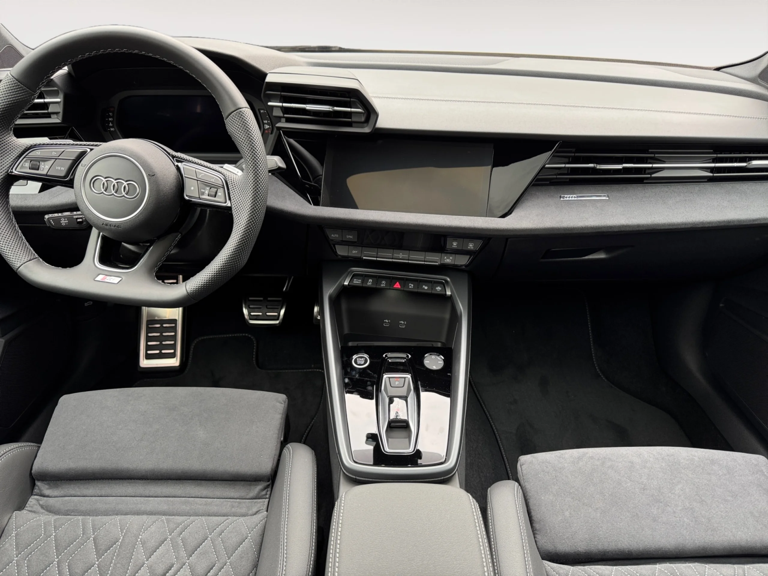 AUDI A3 SEDAN BLACK LINE TDI 110KW S TRONIC - Foto 7