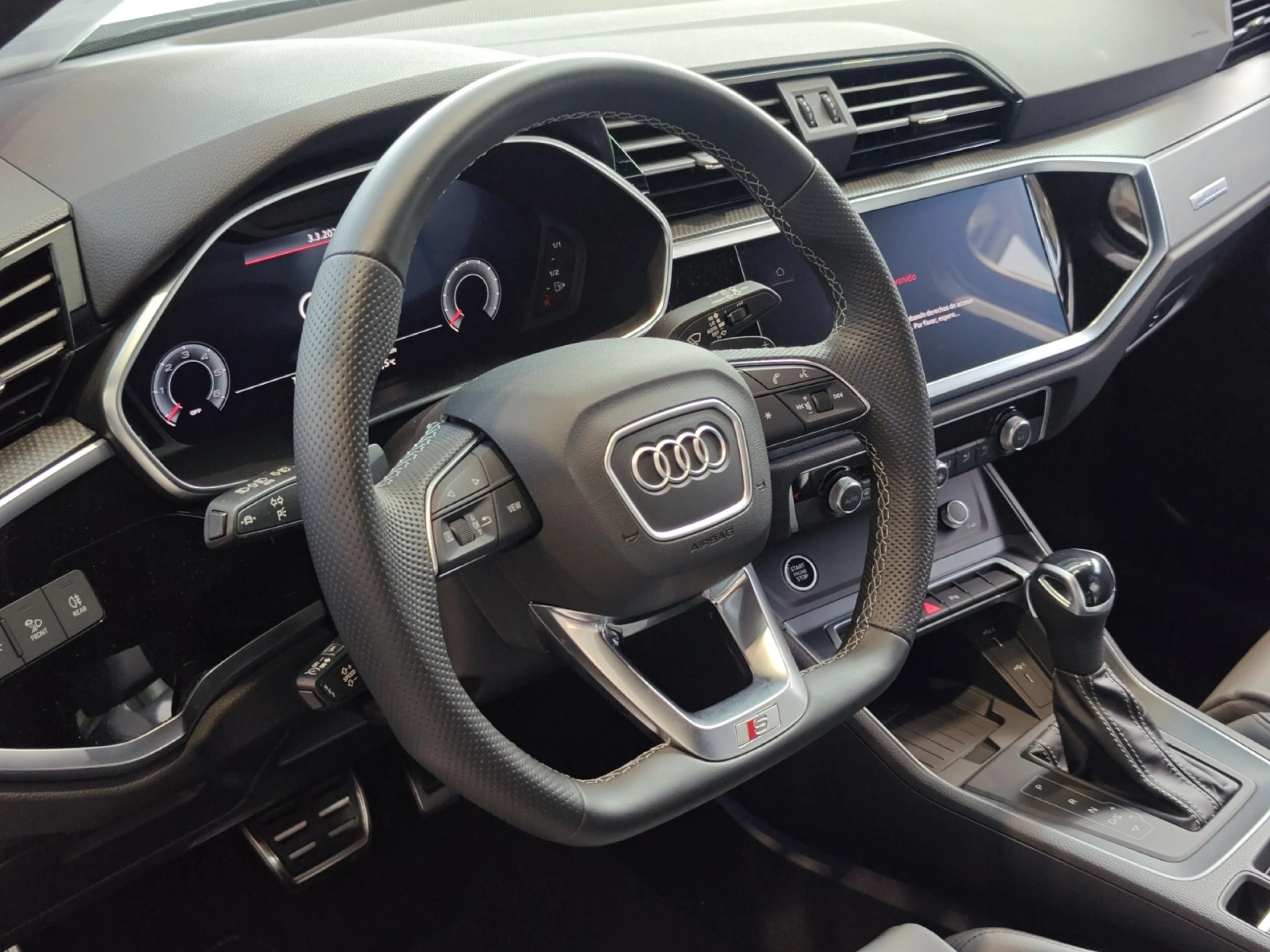 AUDI Q3 SPORTBACK BLACK LINE 35 TDI 110KW (150CV) S TRONIC - Foto 9