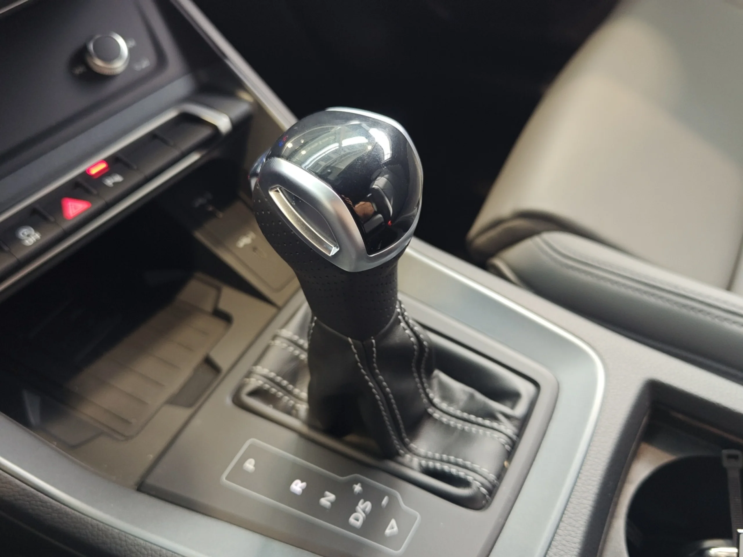 AUDI Q3 SPORTBACK BLACK LINE 35 TDI 110KW (150CV) S TRONIC - Foto 17