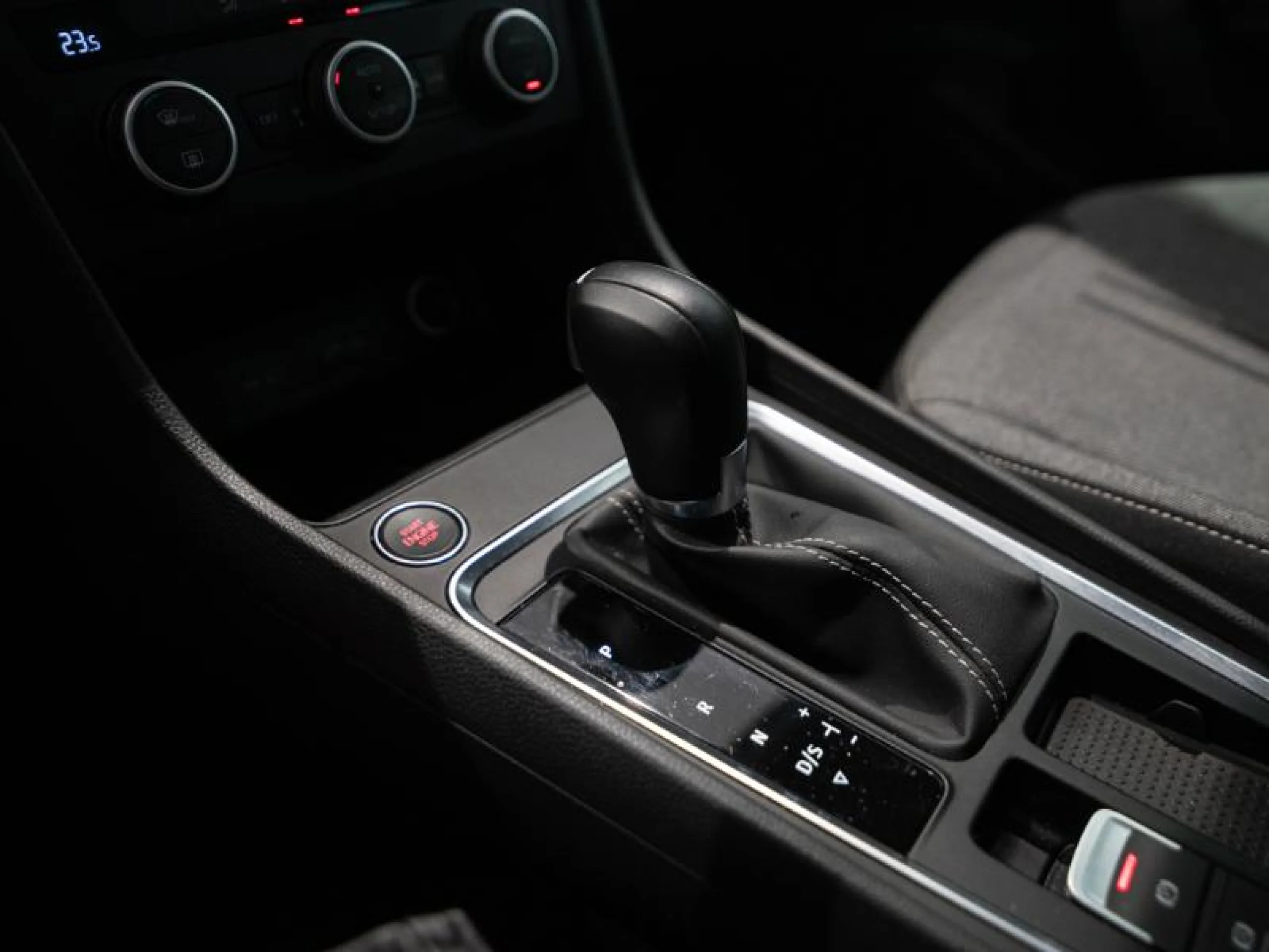 SEAT ATECA 2.0 TDI 110KW (150CV) DSG STYLE GO L - Foto 13