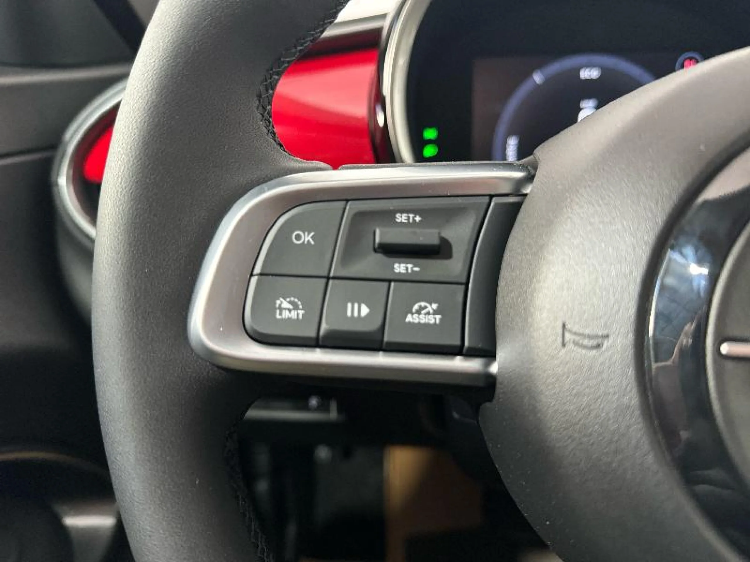 FIAT 600 600E RED 54KWH 115KW (156CV) - Foto 14