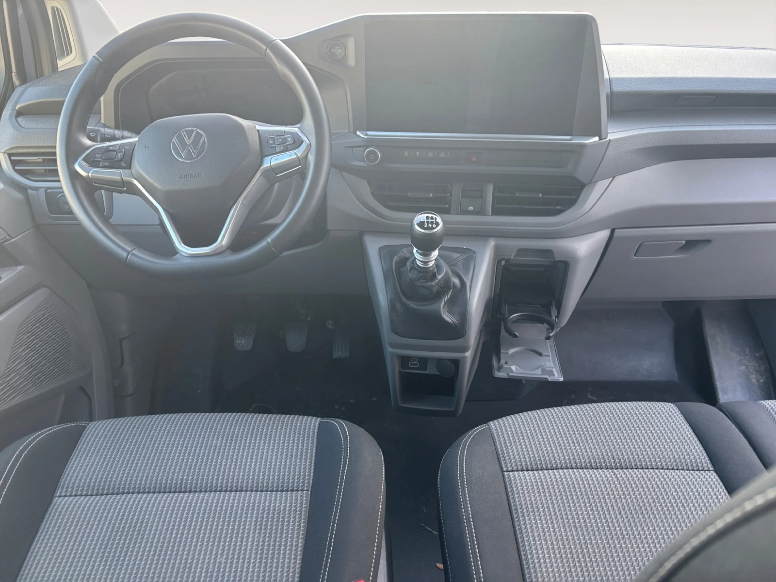VOLKSWAGEN CARAVELLE CORTA 2.0 TDI 81 KW (110 CV) 6 VE - Foto 4