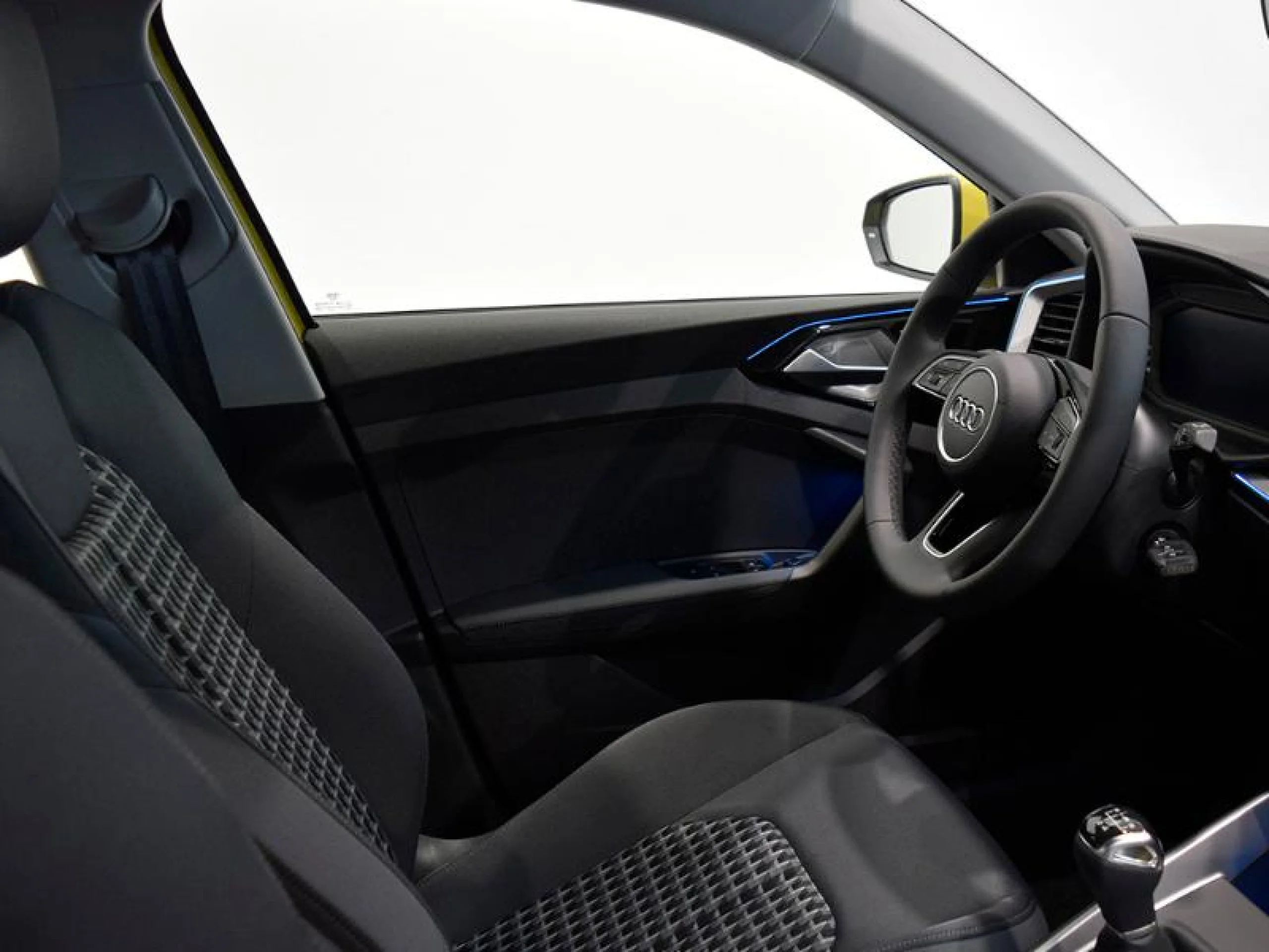 AUDI A1 ALLSTREET 25 TFSI 70KW (95CV) - Foto 9