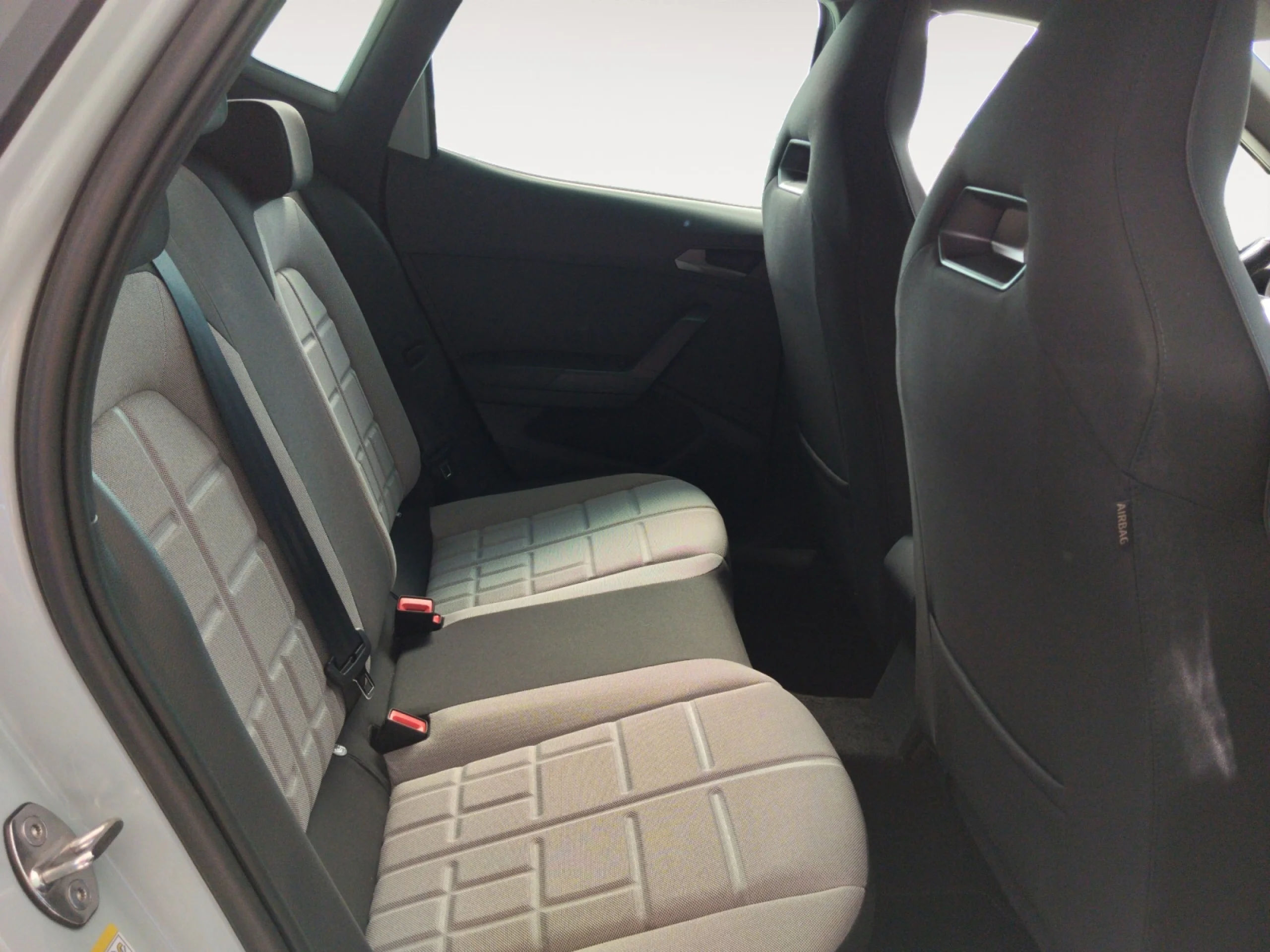 SEAT ARONA 1.0 TSI 85KW (115CV) START&STOP FR+ - Foto 6