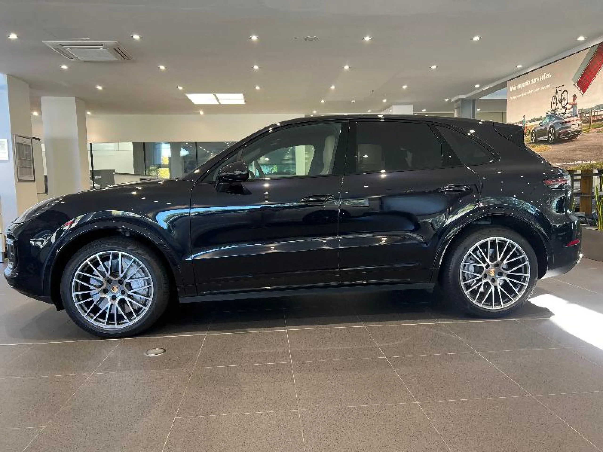 PORSCHE CAYENNE TURBO - Foto 2