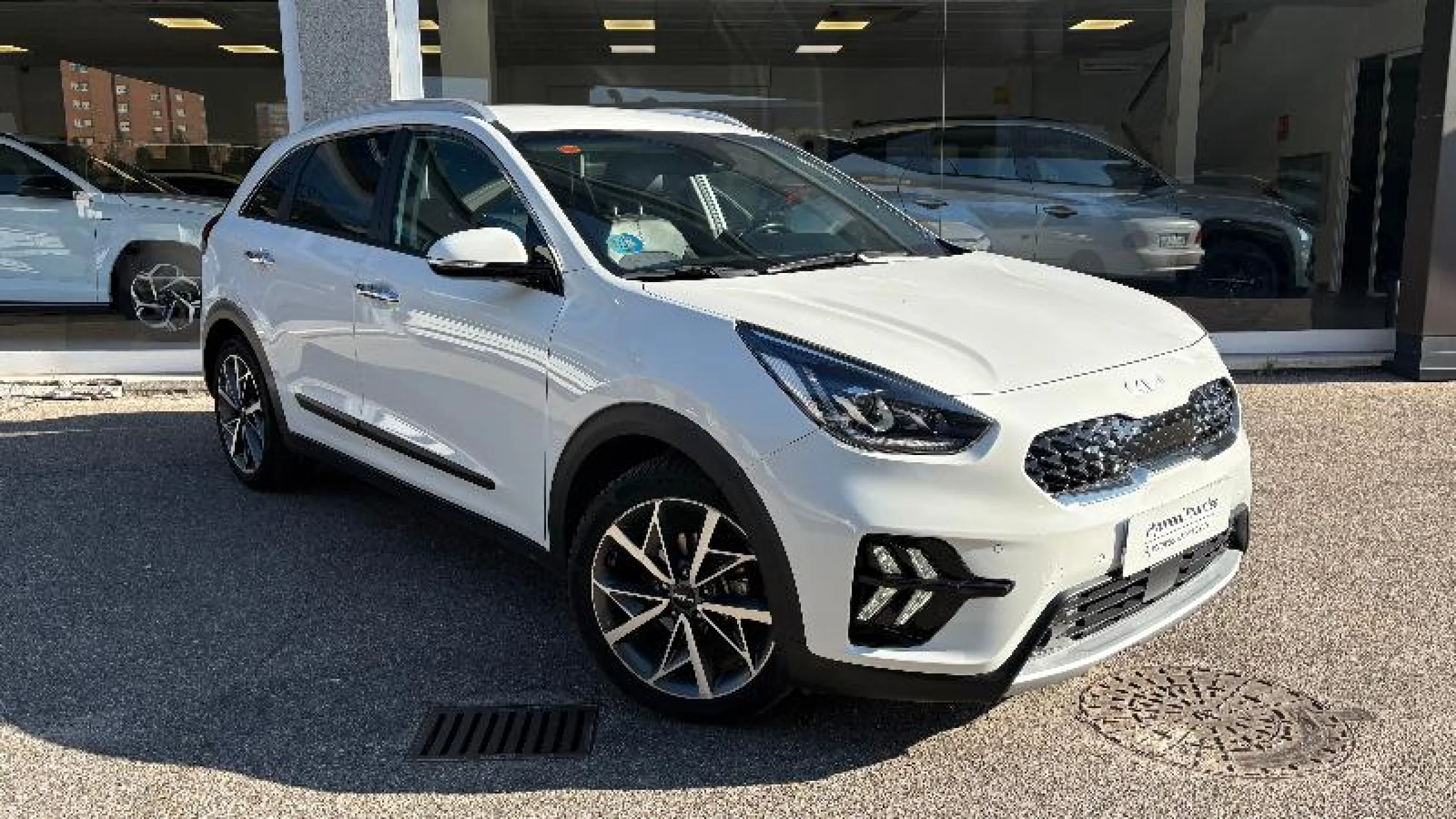 KIA Niro 1.6 GDI HEV 104KW (141CV) EMOTION - Foto 3