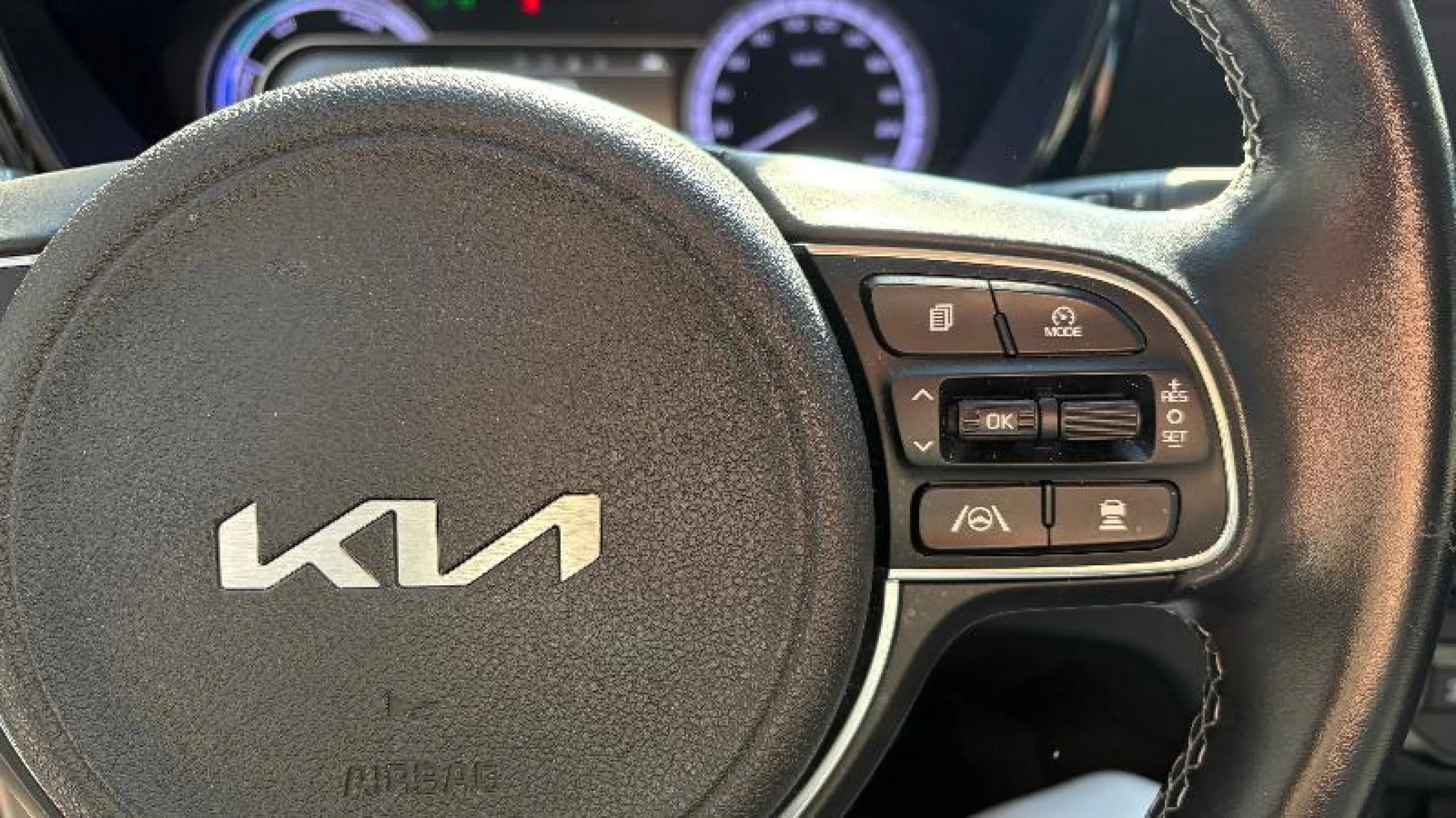 KIA Niro 1.6 GDI HEV 104KW (141CV) EMOTION - Foto 20