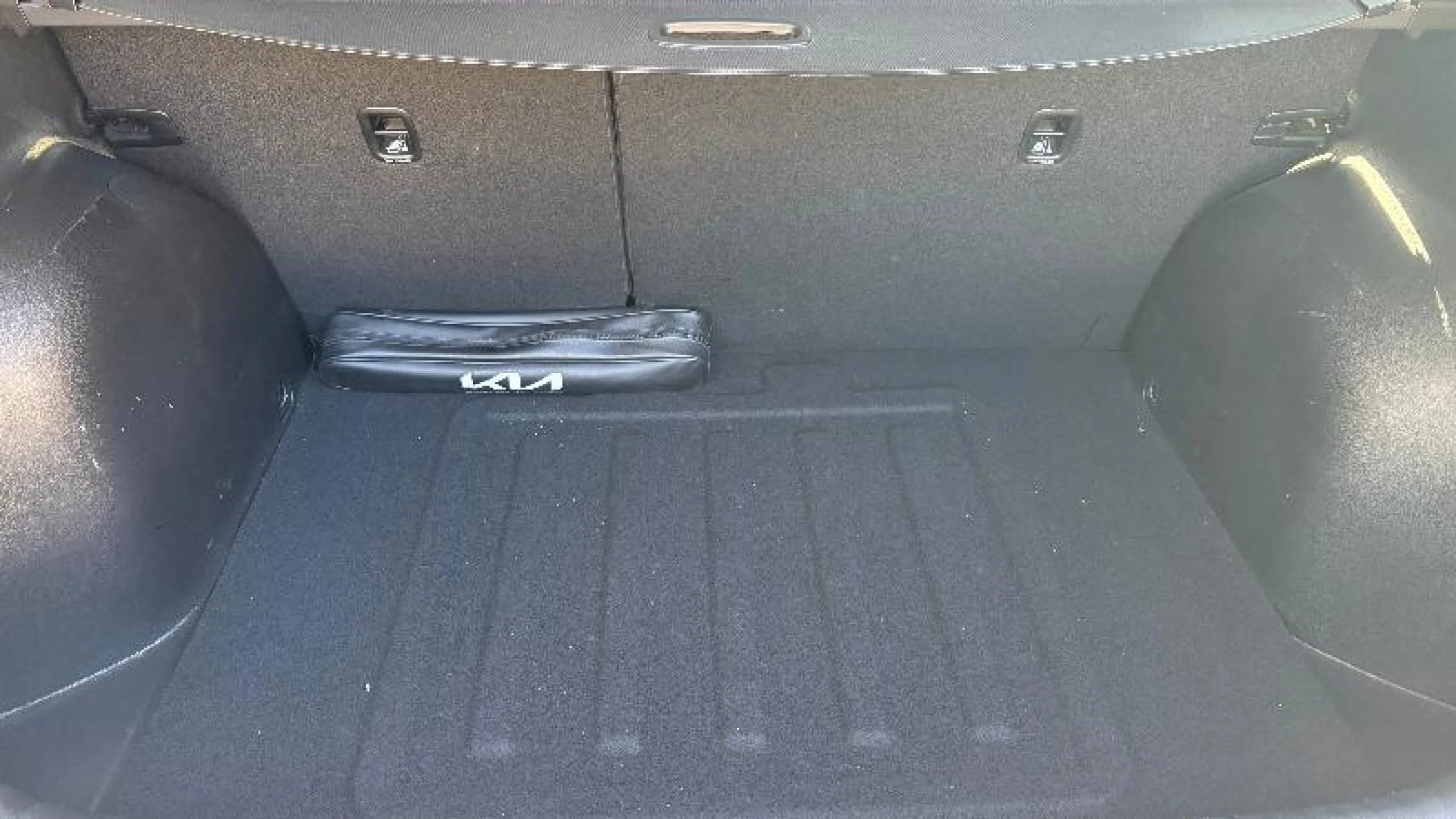 KIA Niro 1.6 GDI HEV 104KW (141CV) EMOTION - Foto 29