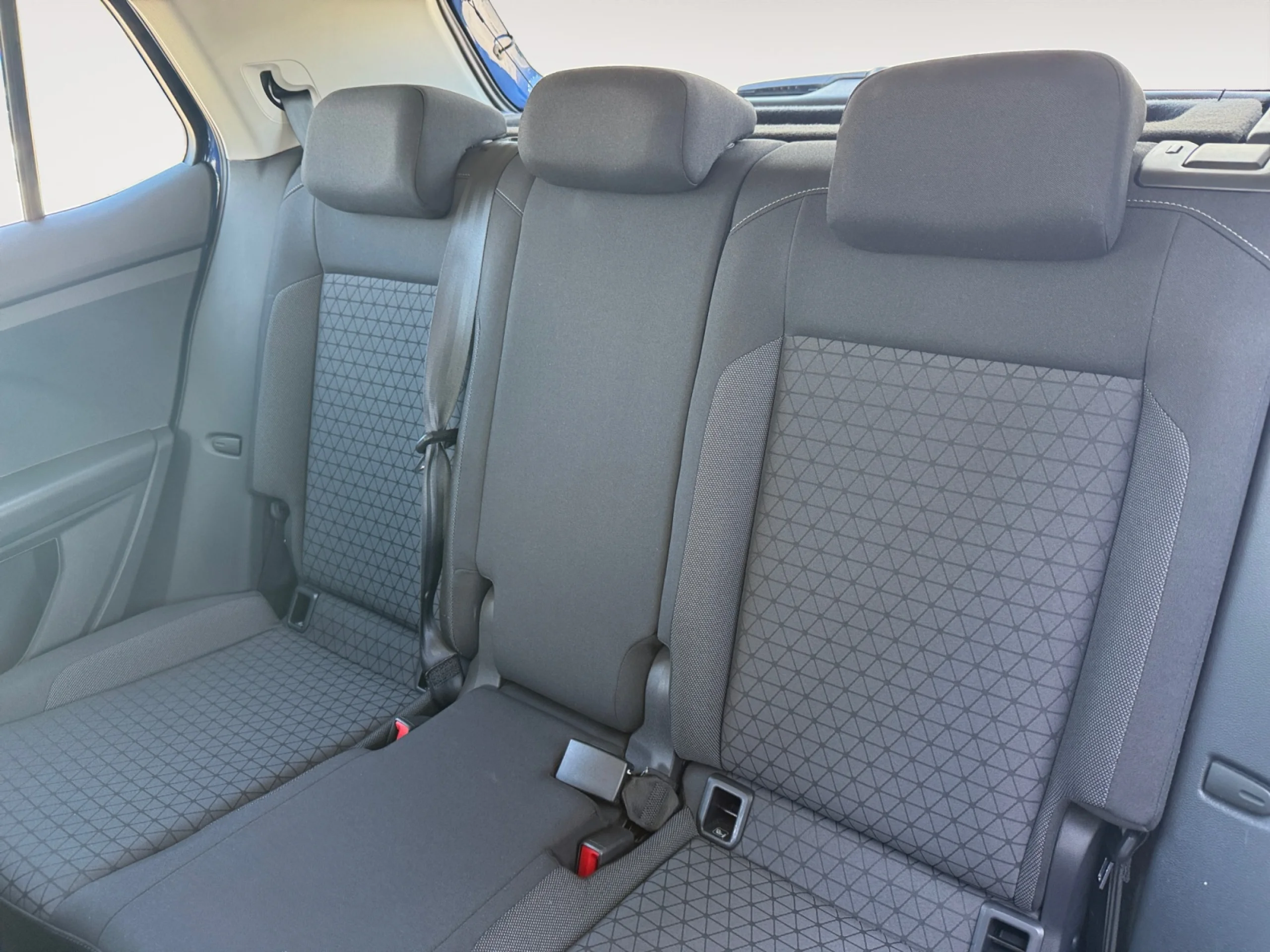 VOLKSWAGEN T CROSS ADVANCE 1.0 TSI 81KW (110CV) - Foto 6