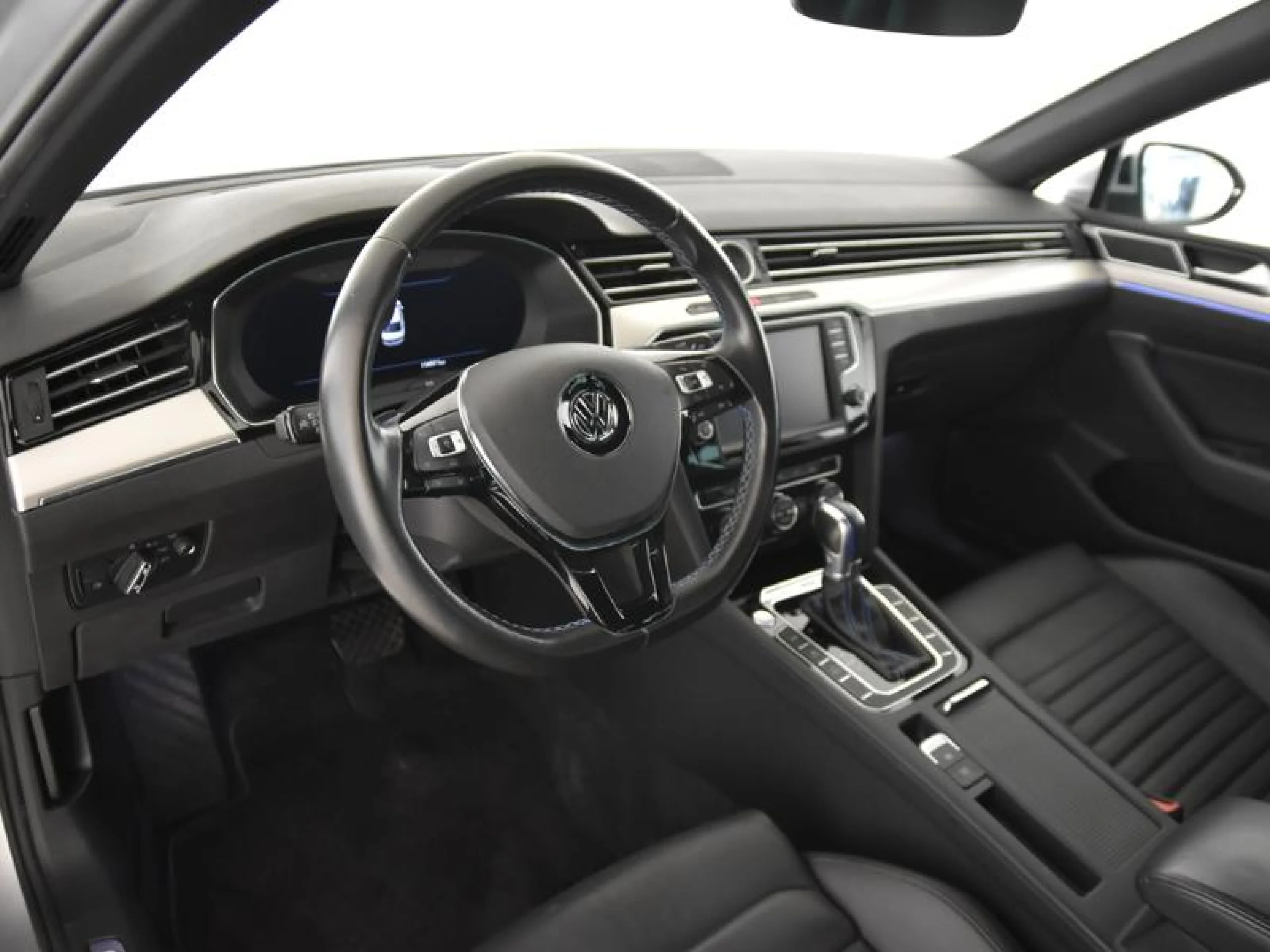 VOLKSWAGEN PASSAT GTE 1.4 TSI 218CV DSG - Foto 9