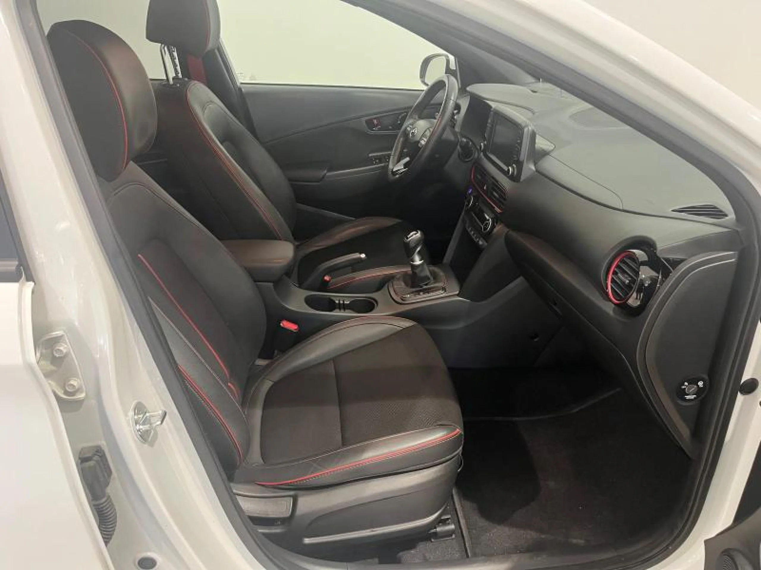 HYUNDAI KONA 1.0 TGDI TECNO 4X2 - Foto 5