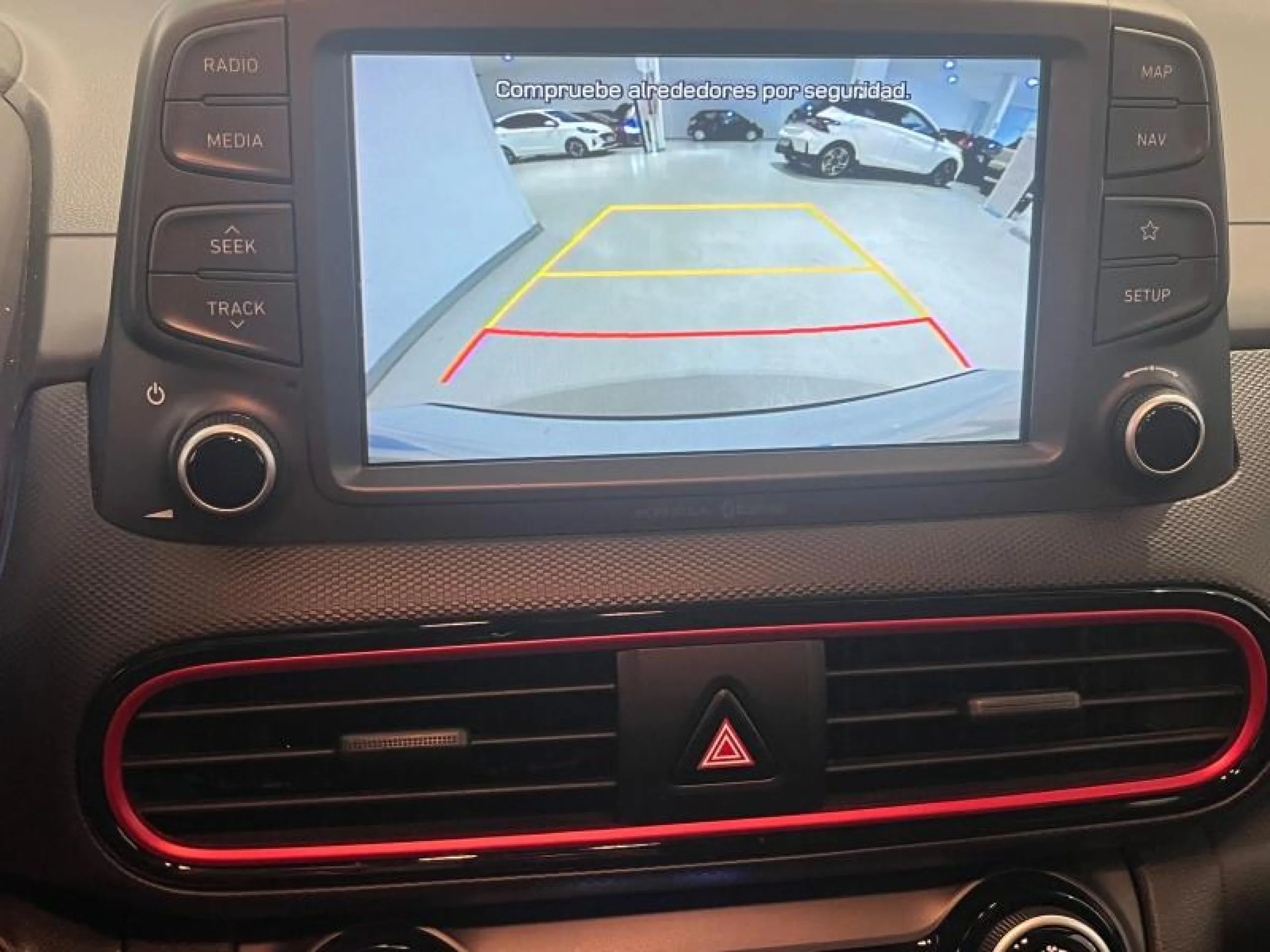 HYUNDAI KONA 1.0 TGDI TECNO 4X2 - Foto 8