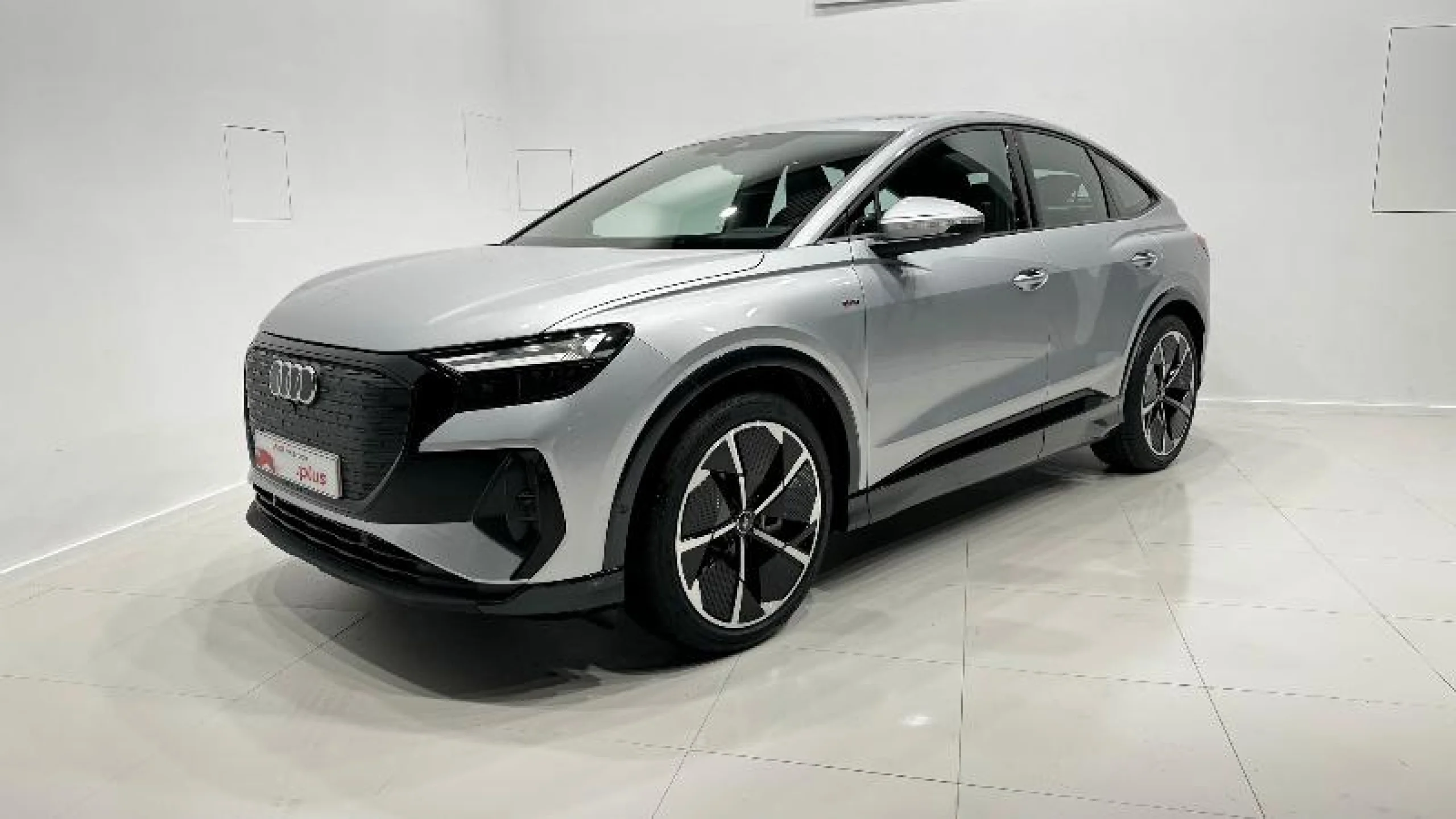 AUDI Q4 SPORTBACK E TRON S LINE 40 E TRON 150KW 82KWH - Foto 2