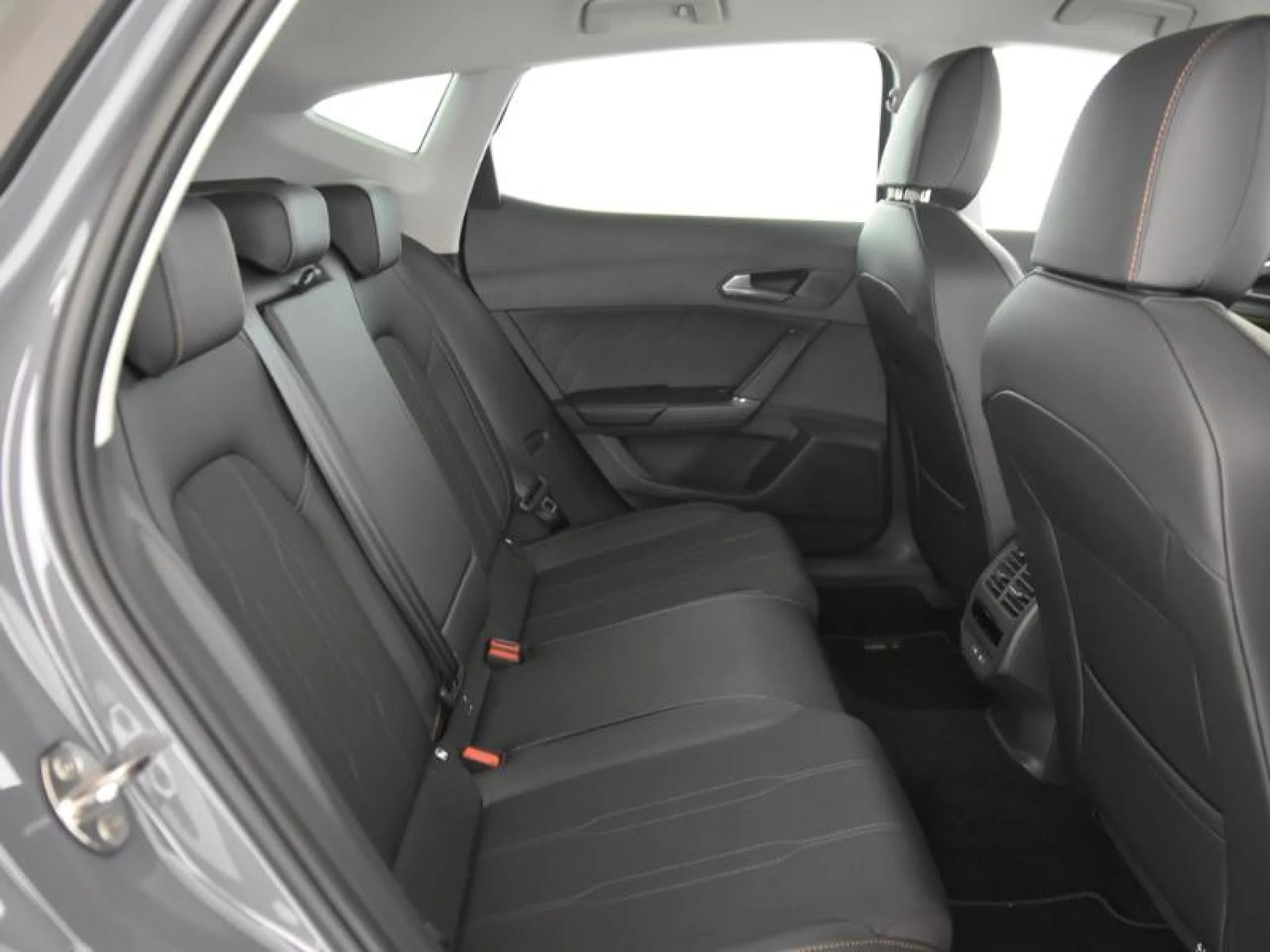 CUPRA FORMENTOR 2.0 TSI 140KW (190 CV) 4DRIVE DSG - Foto 6